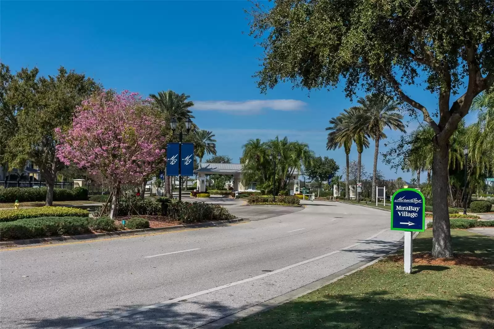 5223 ADMIRAL POINTE DRIVE, APOLLO BEACH, Florida 33572, 4 Bedrooms Bedrooms, ,2 BathroomsBathrooms,Residential,For Sale,ADMIRAL POINTE,MFRT3502942