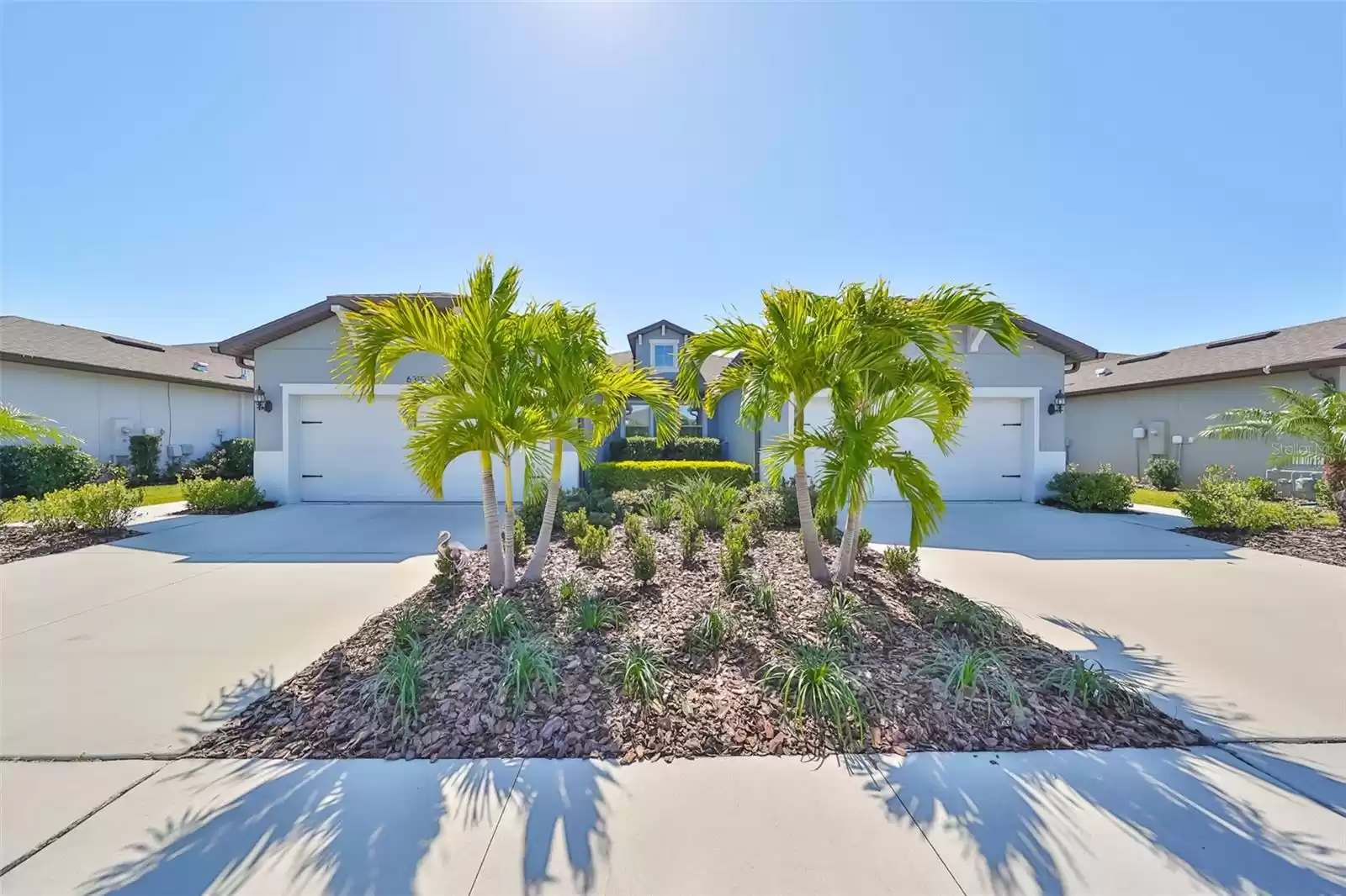 6313 MOORING LINE CIRCLE, APOLLO BEACH, Florida 33572, 2 Bedrooms Bedrooms, ,2 BathroomsBathrooms,Residential,For Sale,MOORING LINE,MFRT3507829