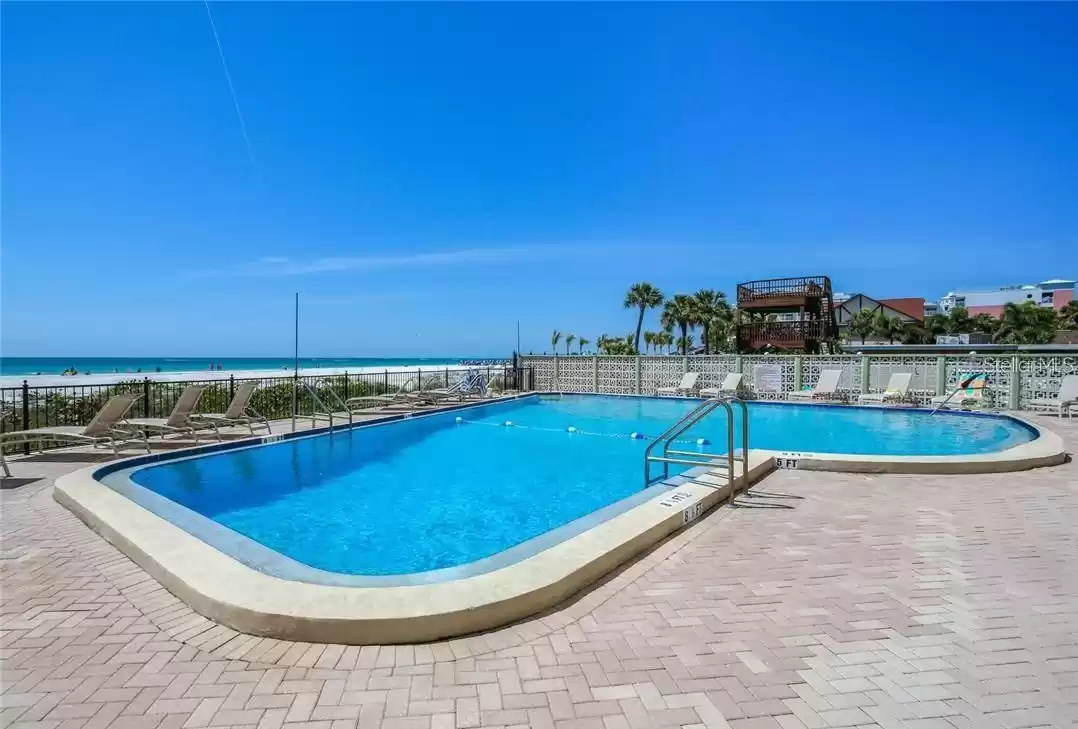 3820 GULF BOULEVARD, ST PETE BEACH, Florida 33706, 2 Bedrooms Bedrooms, ,2 BathroomsBathrooms,Residential Lease,For Rent,GULF,MFRU8231501