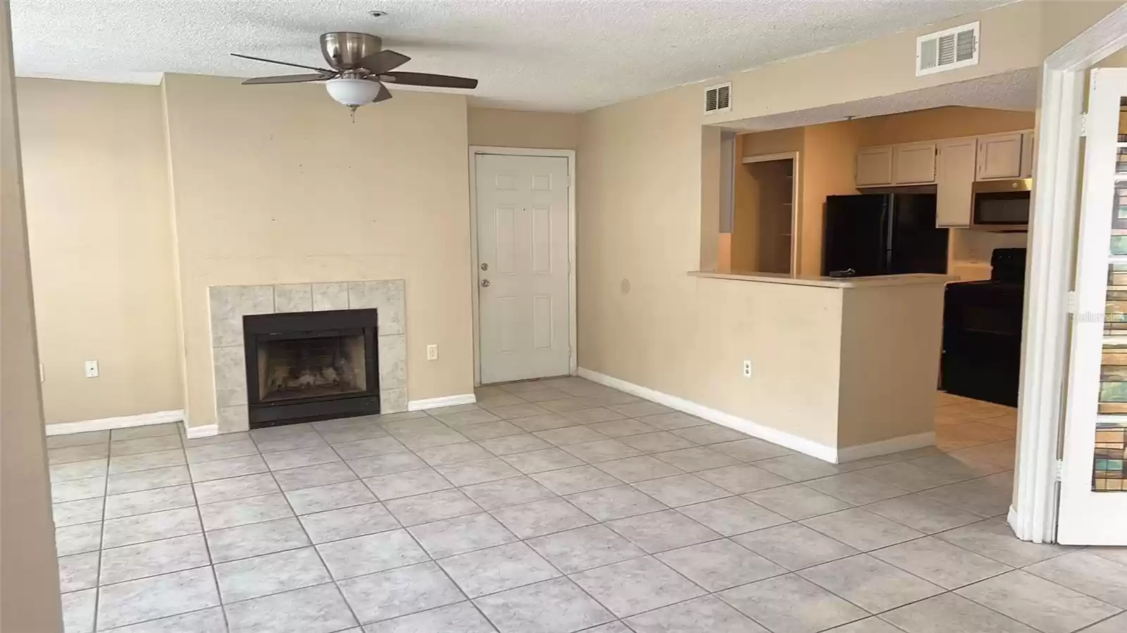 660 YOUNGSTOWN PARKWAY, ALTAMONTE SPRINGS, Florida 32714, 3 Bedrooms Bedrooms, ,2 BathroomsBathrooms,Residential,For Sale,YOUNGSTOWN,MFRO6183430