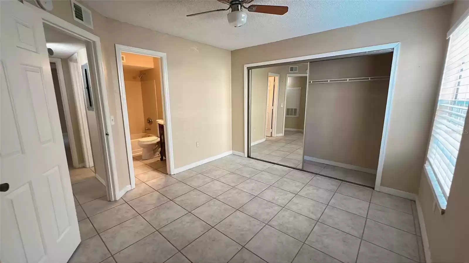 660 YOUNGSTOWN PARKWAY, ALTAMONTE SPRINGS, Florida 32714, 3 Bedrooms Bedrooms, ,2 BathroomsBathrooms,Residential,For Sale,YOUNGSTOWN,MFRO6183430