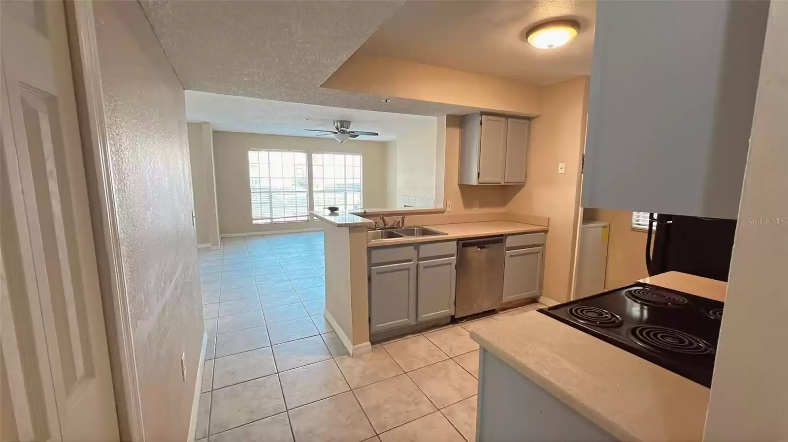 660 YOUNGSTOWN PARKWAY, ALTAMONTE SPRINGS, Florida 32714, 3 Bedrooms Bedrooms, ,2 BathroomsBathrooms,Residential,For Sale,YOUNGSTOWN,MFRO6183430