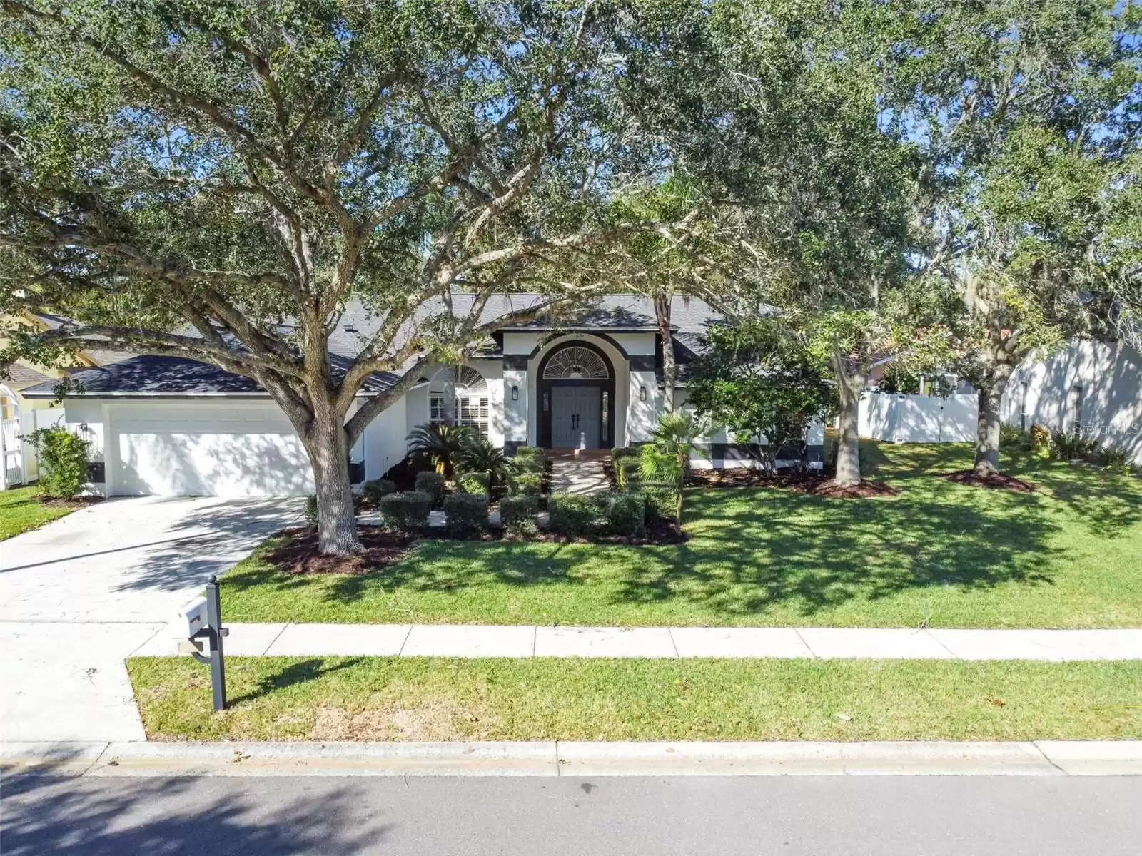 5509 OAKRIDGE DRIVE, PALM HARBOR, Florida 34685, 4 Bedrooms Bedrooms, ,3 BathroomsBathrooms,Residential,For Sale,OAKRIDGE,MFRU8224833