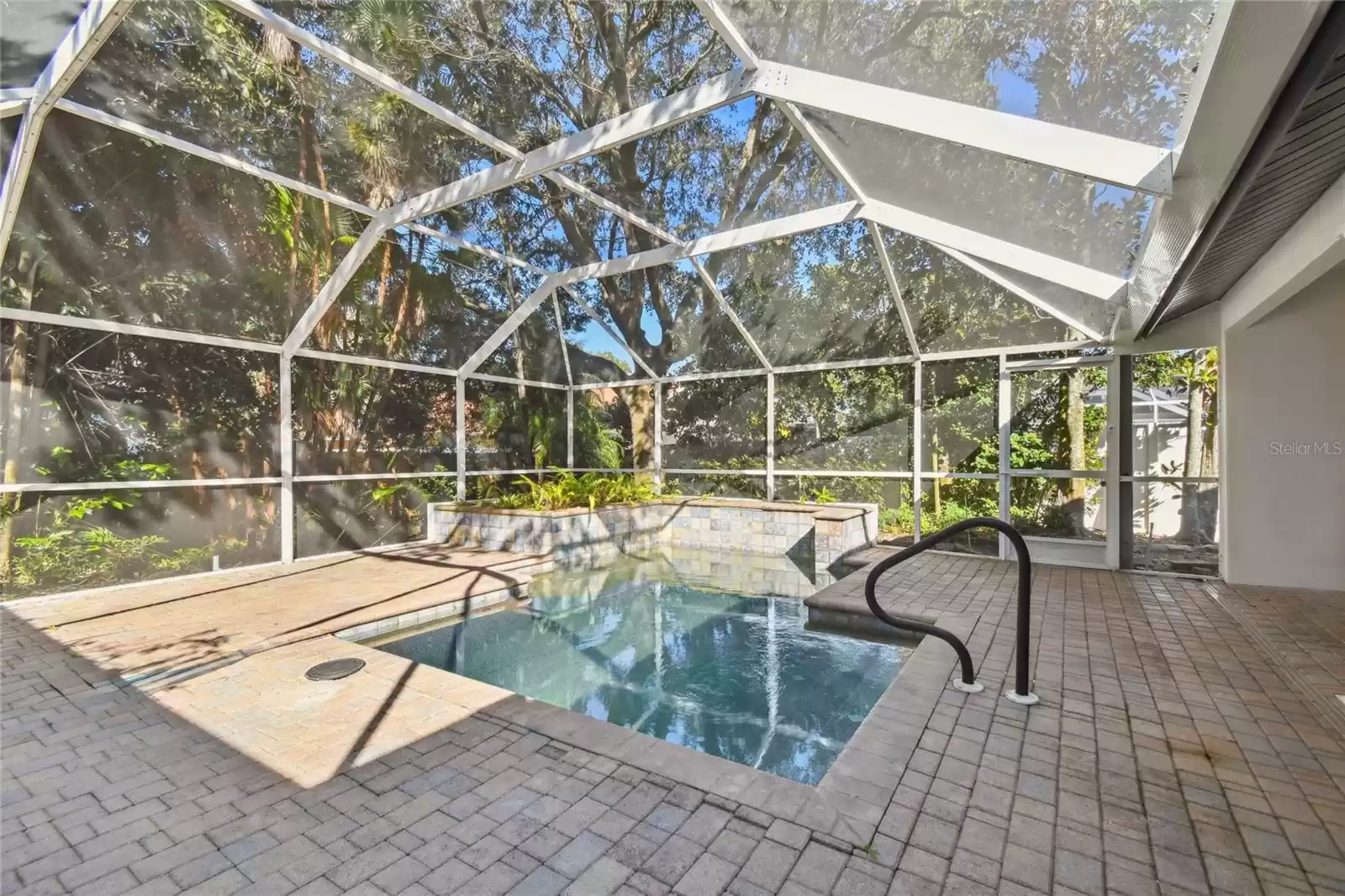 5509 OAKRIDGE DRIVE, PALM HARBOR, Florida 34685, 4 Bedrooms Bedrooms, ,3 BathroomsBathrooms,Residential,For Sale,OAKRIDGE,MFRU8224833