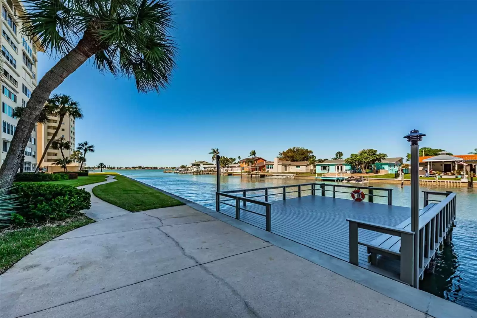 Another dock & walkway pic