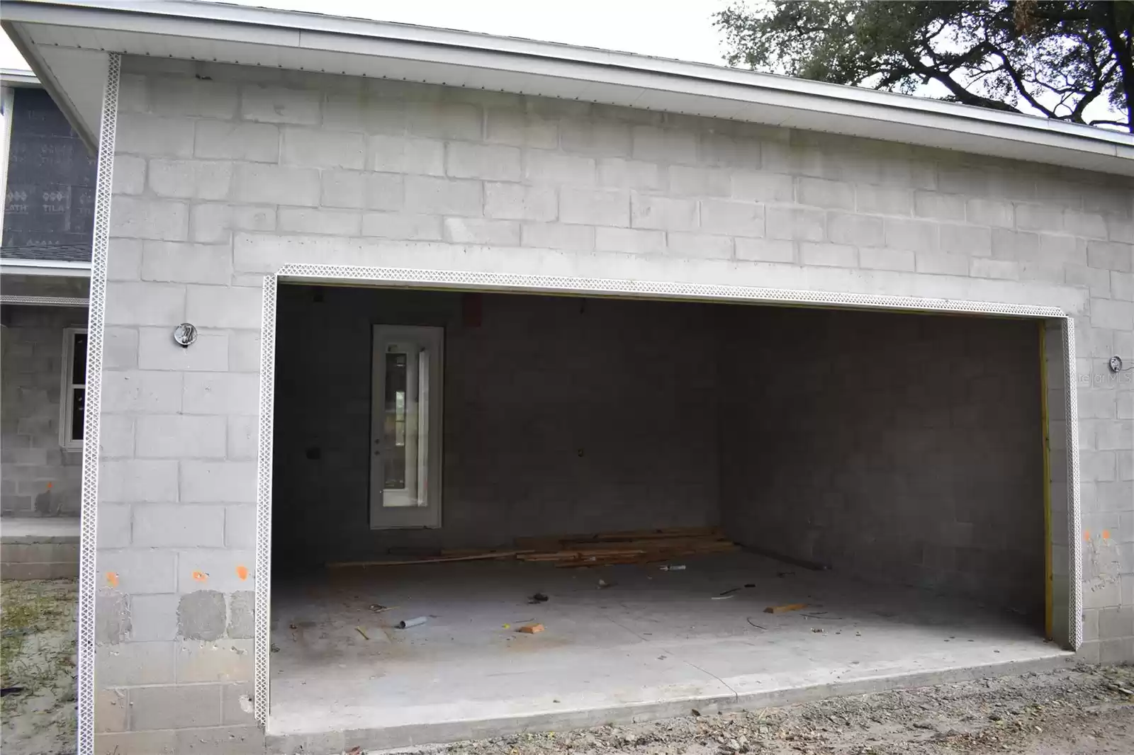 1321 ARCH STREET, TAMPA, Florida 33607, 4 Bedrooms Bedrooms, ,3 BathroomsBathrooms,Residential,For Sale,ARCH,MFRT3509537