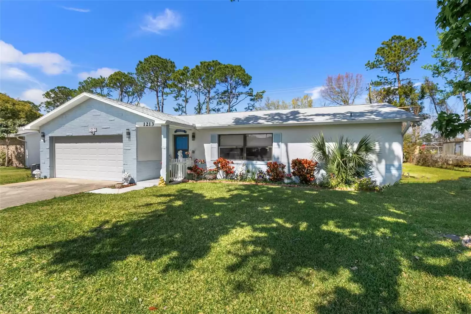 1213 JEFFERY DRIVE, PORT ORANGE, Florida 32129, 3 Bedrooms Bedrooms, ,2 BathroomsBathrooms,Residential,For Sale,JEFFERY,MFRNS1080811