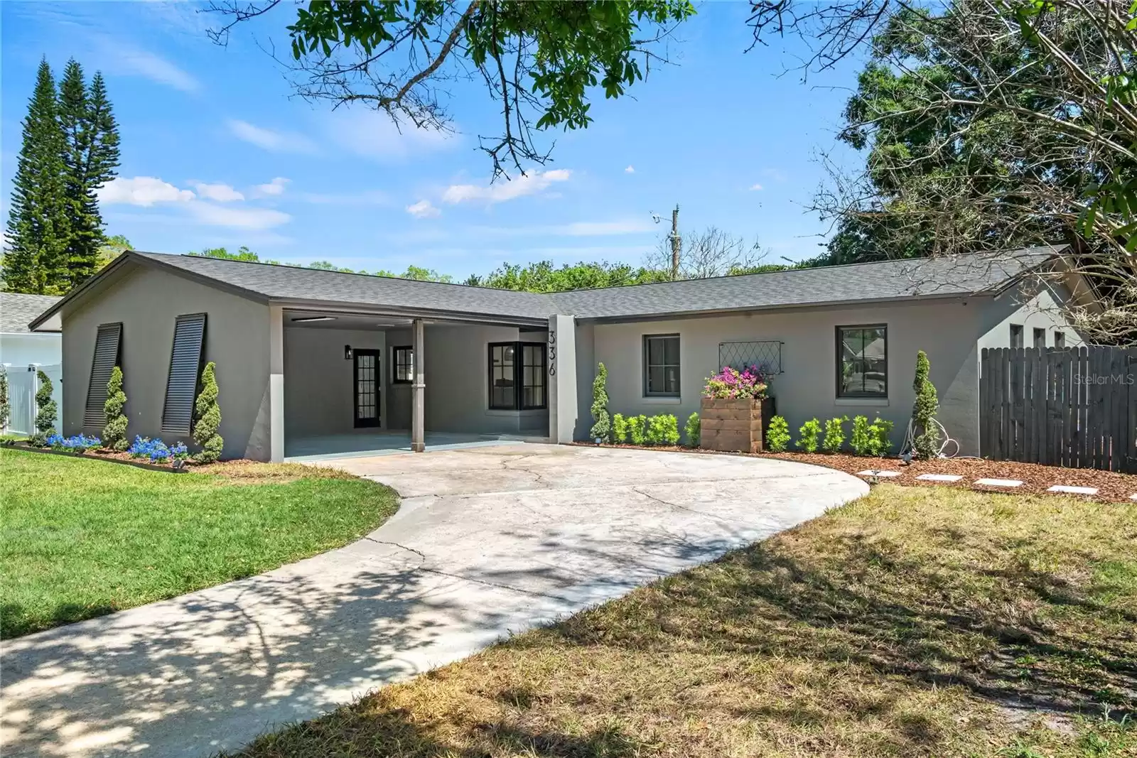 336 SAINT DUNSTAN WAY, WINTER PARK, Florida 32792, 3 Bedrooms Bedrooms, ,2 BathroomsBathrooms,Residential,For Sale,SAINT DUNSTAN,MFRO6185776