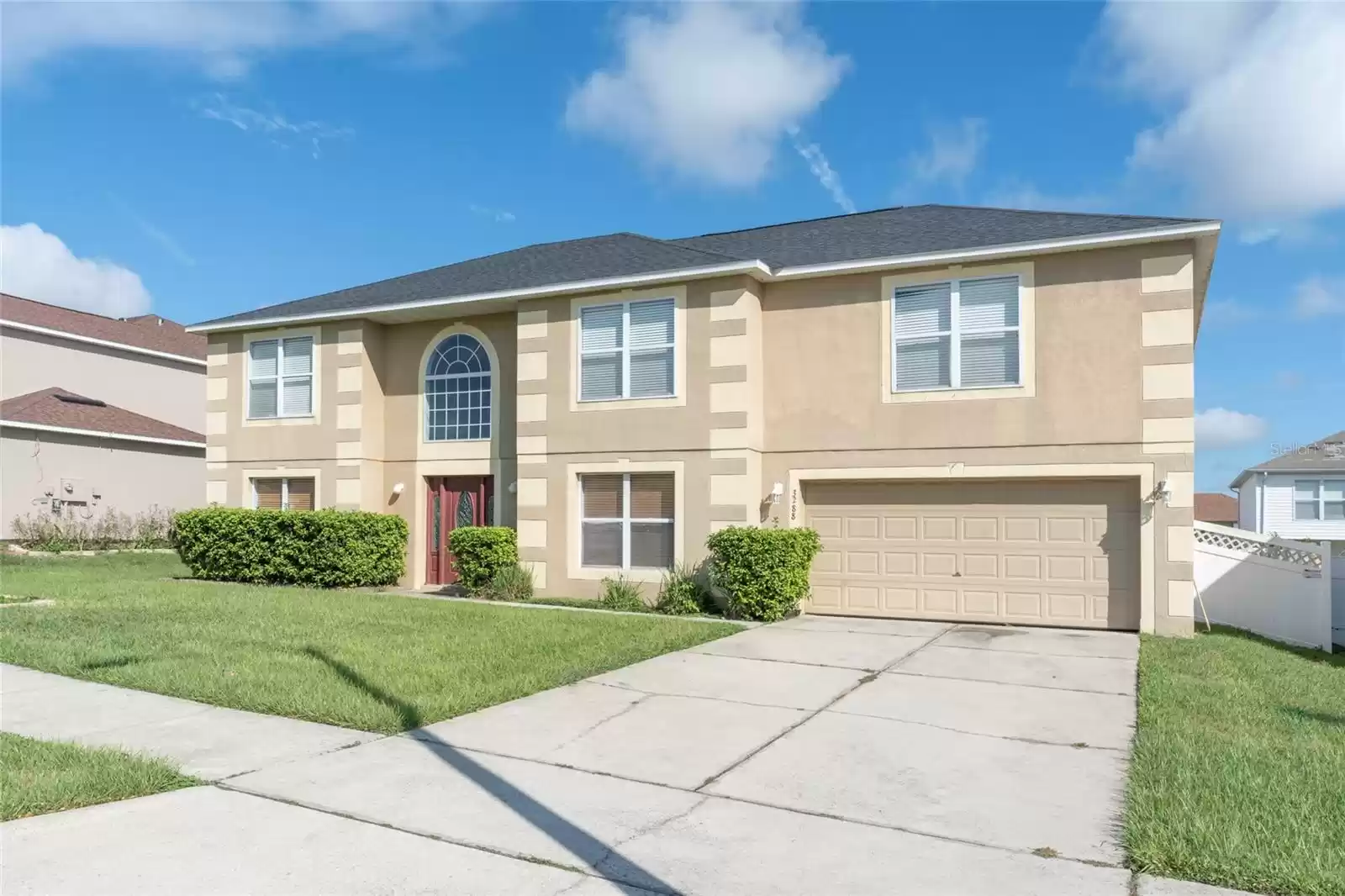 3288 WHITE BLOSSOM LANE, CLERMONT, Florida 34711, 5 Bedrooms Bedrooms, ,2 BathroomsBathrooms,Residential Lease,For Rent,WHITE BLOSSOM,MFRO6186172