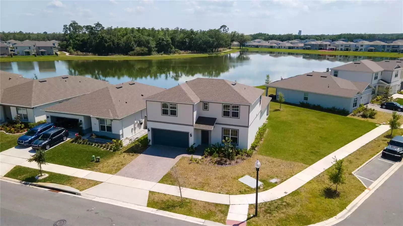 5074 SPARKLING WATER WAY, KISSIMMEE, Florida 34746, 5 Bedrooms Bedrooms, ,2 BathroomsBathrooms,Residential,For Sale,SPARKLING WATER,MFRS5100789