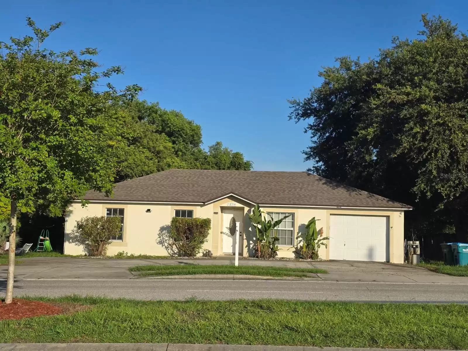 1854 NORMANDY BOULEVARD, DELTONA, Florida 32725, 3 Bedrooms Bedrooms, ,2 BathroomsBathrooms,Residential,For Sale,NORMANDY,MFRV4935120