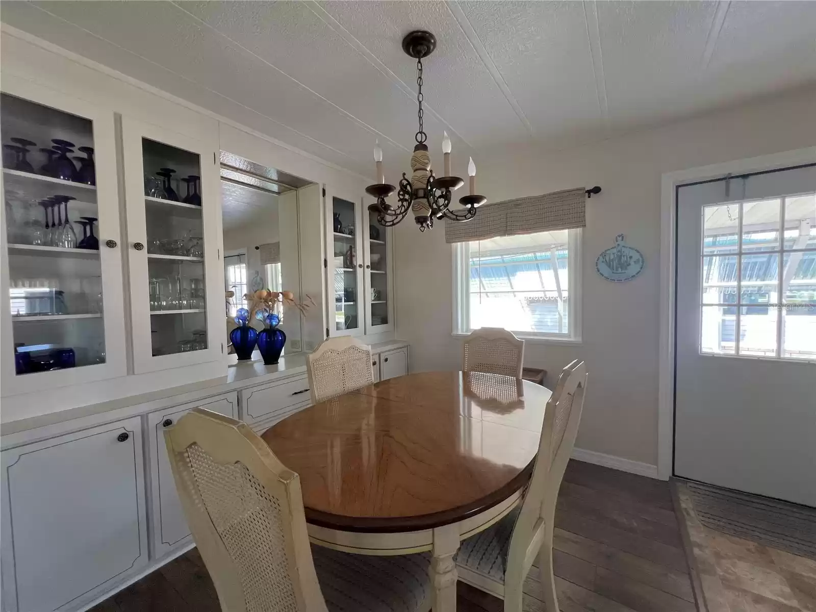 Dining room with built in Hutch