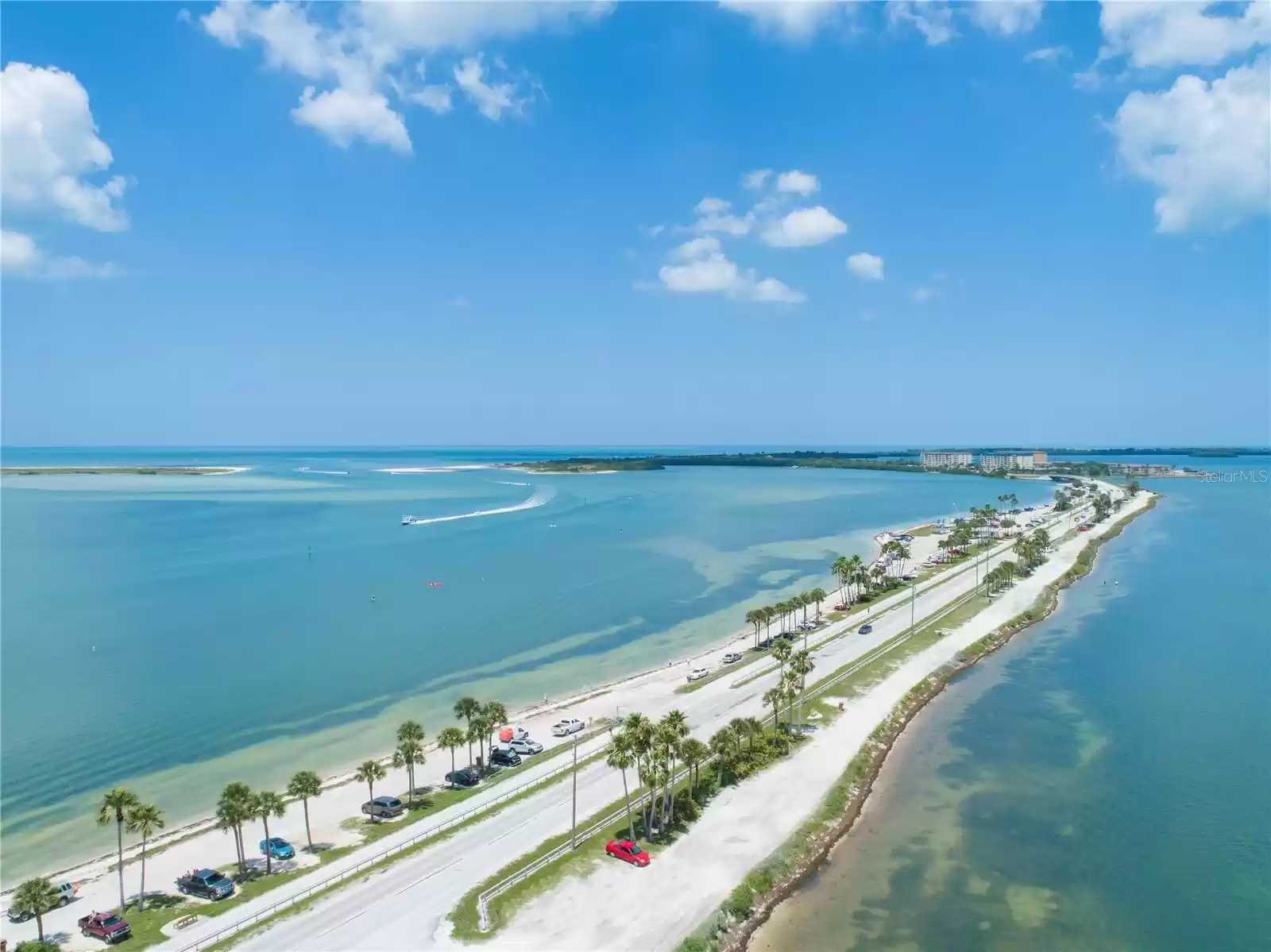 Dunedin Causeway to Honeymoon Island State Park beach