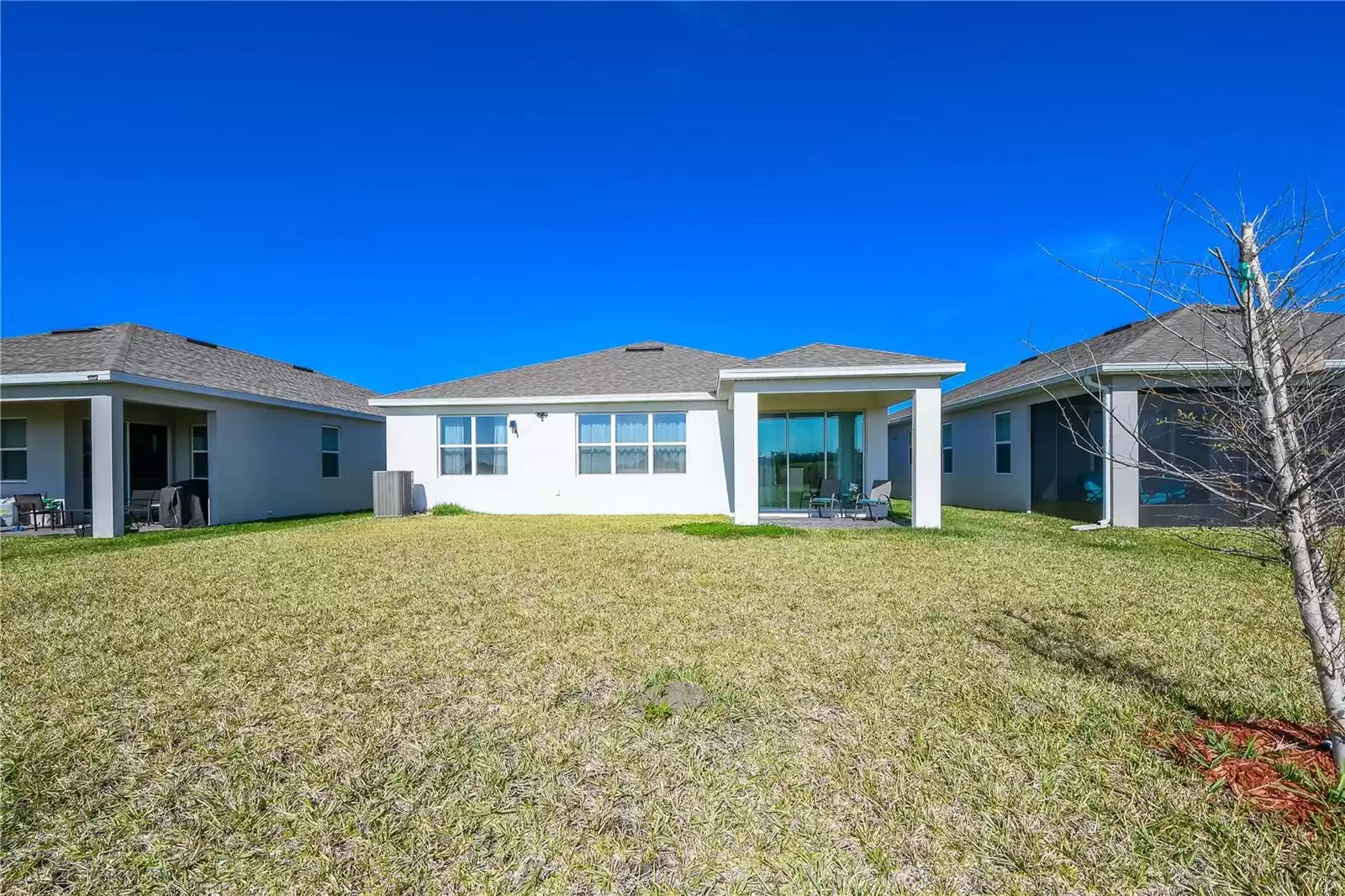 1973 SPRING SHOWER CIRCLE, KISSIMMEE, Florida 34744, 3 Bedrooms Bedrooms, ,2 BathroomsBathrooms,Residential,For Sale,SPRING SHOWER,MFRO6187973