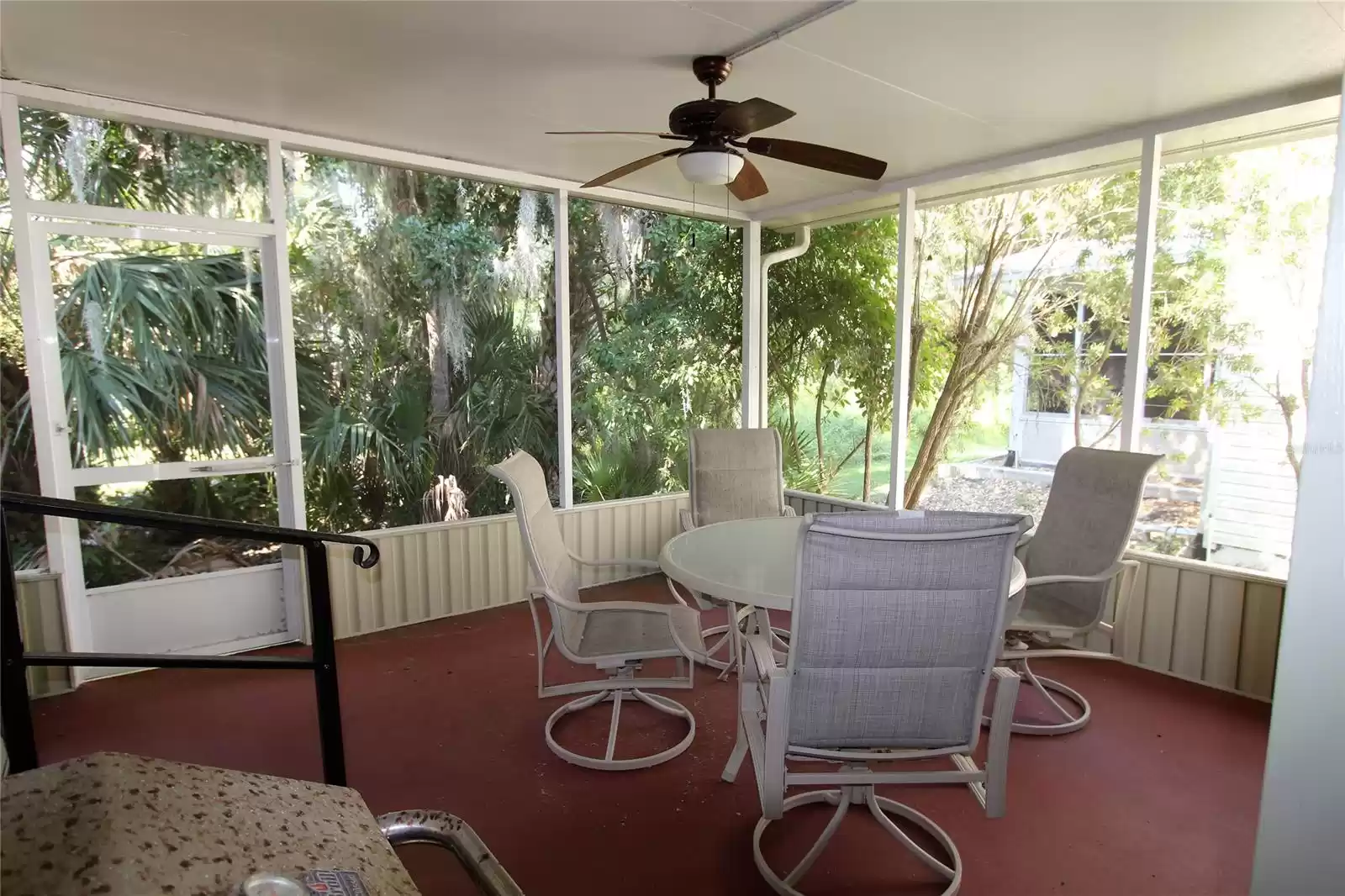 320 Water Landing DRIVE, OAK HILL, Florida 32759, 3 Bedrooms Bedrooms, ,2 BathroomsBathrooms,Residential,For Sale,Water Landing,MFRNS1077205