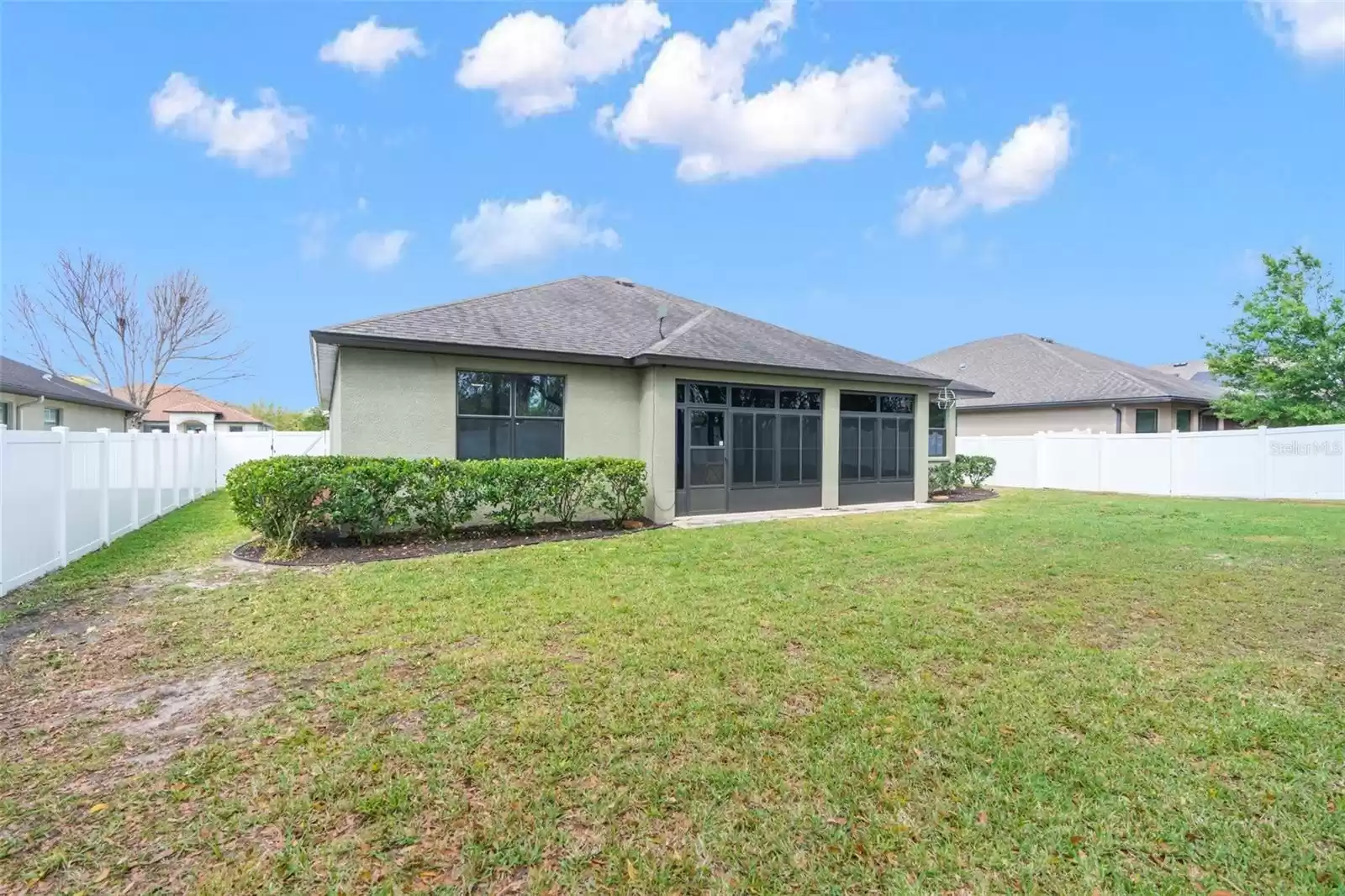 624 TIERRA DRIVE, SPRING HILL, Florida 34609, 4 Bedrooms Bedrooms, ,3 BathroomsBathrooms,Residential,For Sale,TIERRA,MFRW7862322