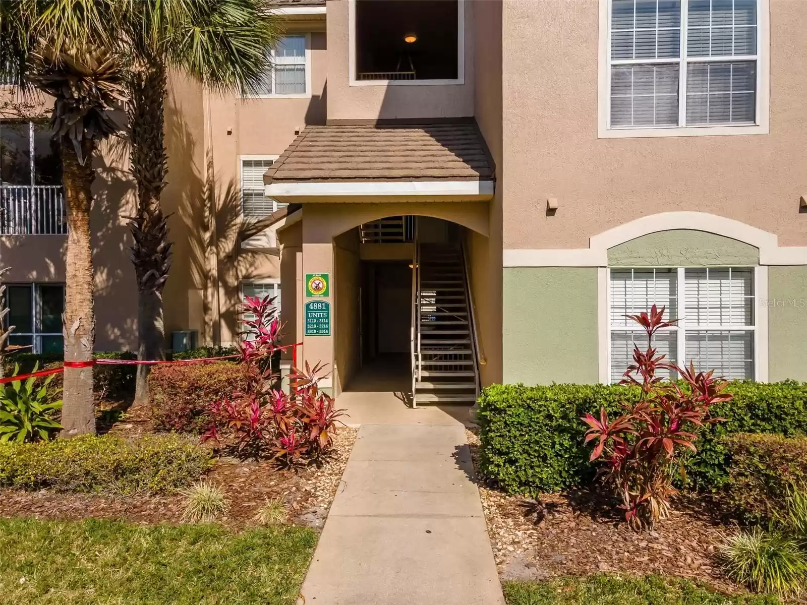 4881 CYPRESS WOODS DRIVE, ORLANDO, Florida 32811, 2 Bedrooms Bedrooms, ,2 BathroomsBathrooms,Residential,For Sale,CYPRESS WOODS,MFRO6188209