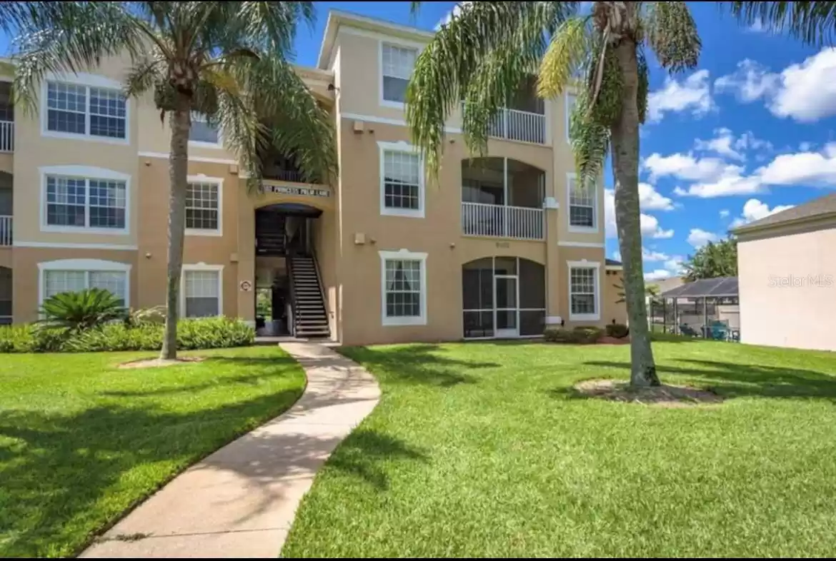 8102 PRINCESS PALM LANE, KISSIMMEE, Florida 34747, 3 Bedrooms Bedrooms, ,2 BathroomsBathrooms,Residential,For Sale,PRINCESS PALM,MFRO6188748