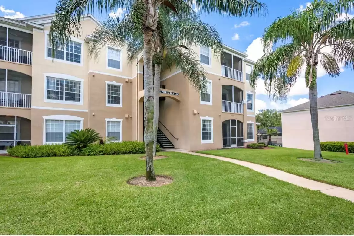 8102 PRINCESS PALM LANE, KISSIMMEE, Florida 34747, 3 Bedrooms Bedrooms, ,2 BathroomsBathrooms,Residential,For Sale,PRINCESS PALM,MFRO6188748