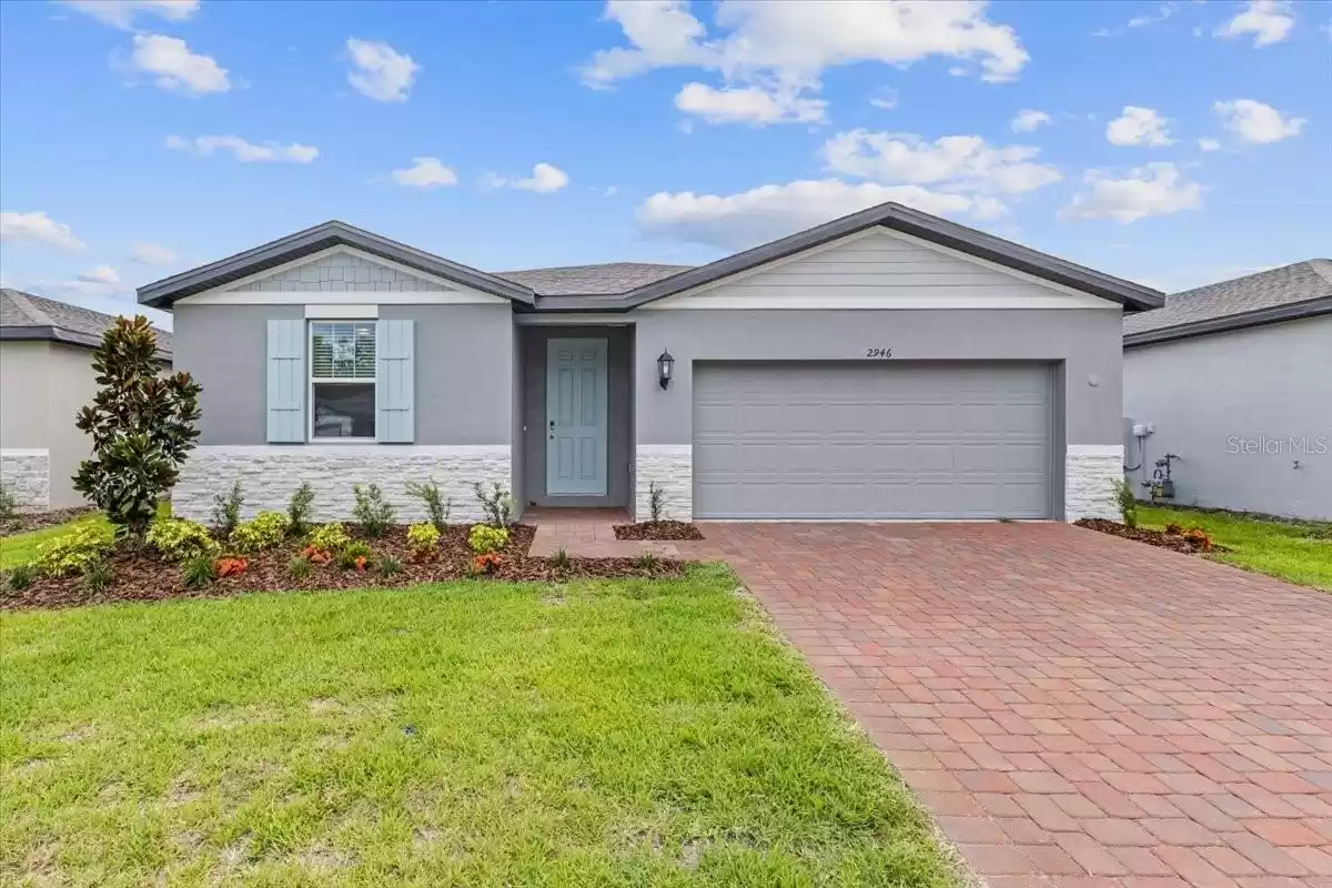 2946 SUNSTAR DRIVE, SAINT CLOUD, Florida 34772, 4 Bedrooms Bedrooms, ,2 BathroomsBathrooms,Residential,For Sale,SUNSTAR,MFRO6185595