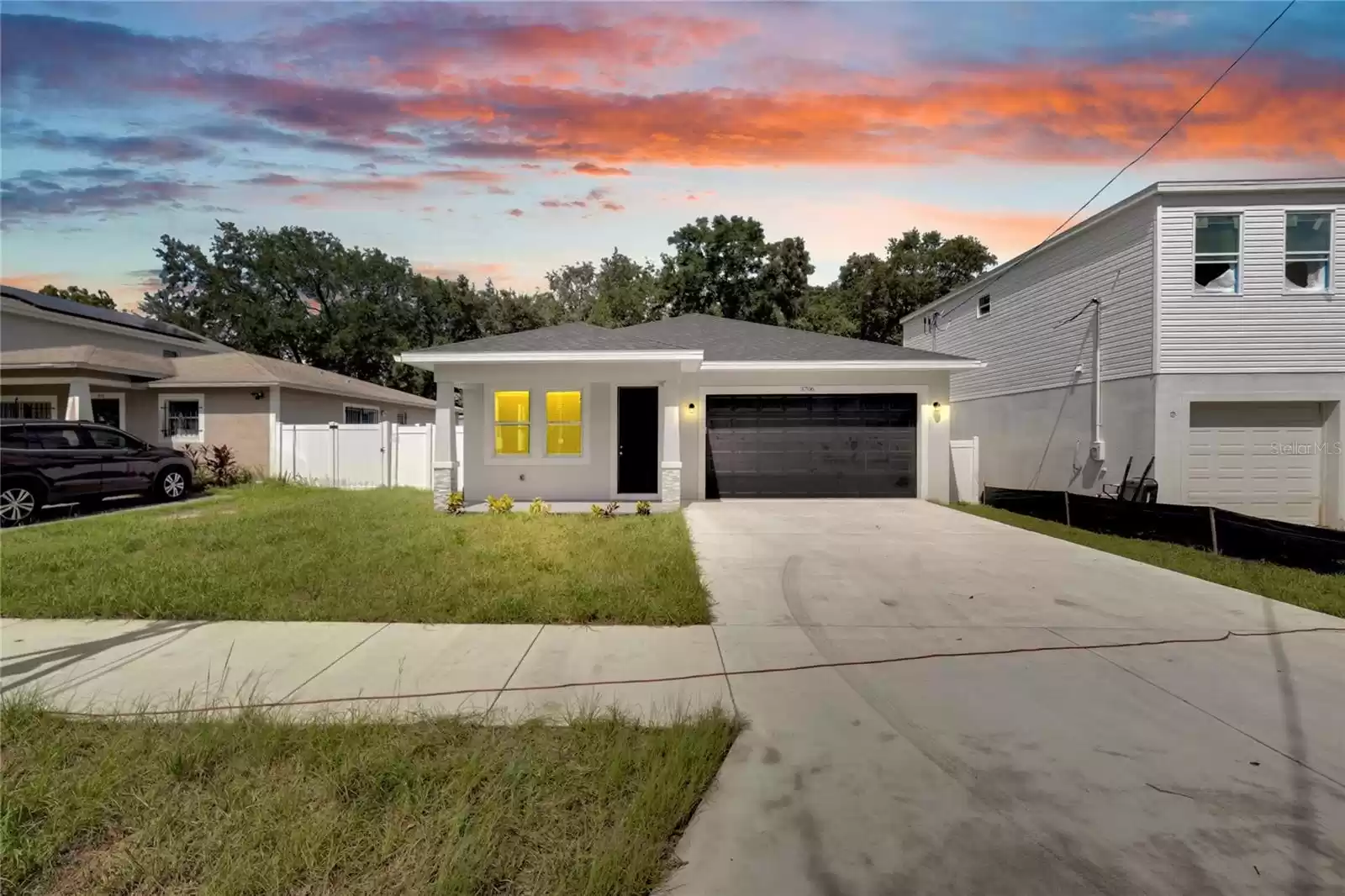 3706 WIGGINS LEAF STREET, TAMPA, Florida 33619, 3 Bedrooms Bedrooms, ,2 BathroomsBathrooms,Residential,For Sale,WIGGINS LEAF,MFRT3512568