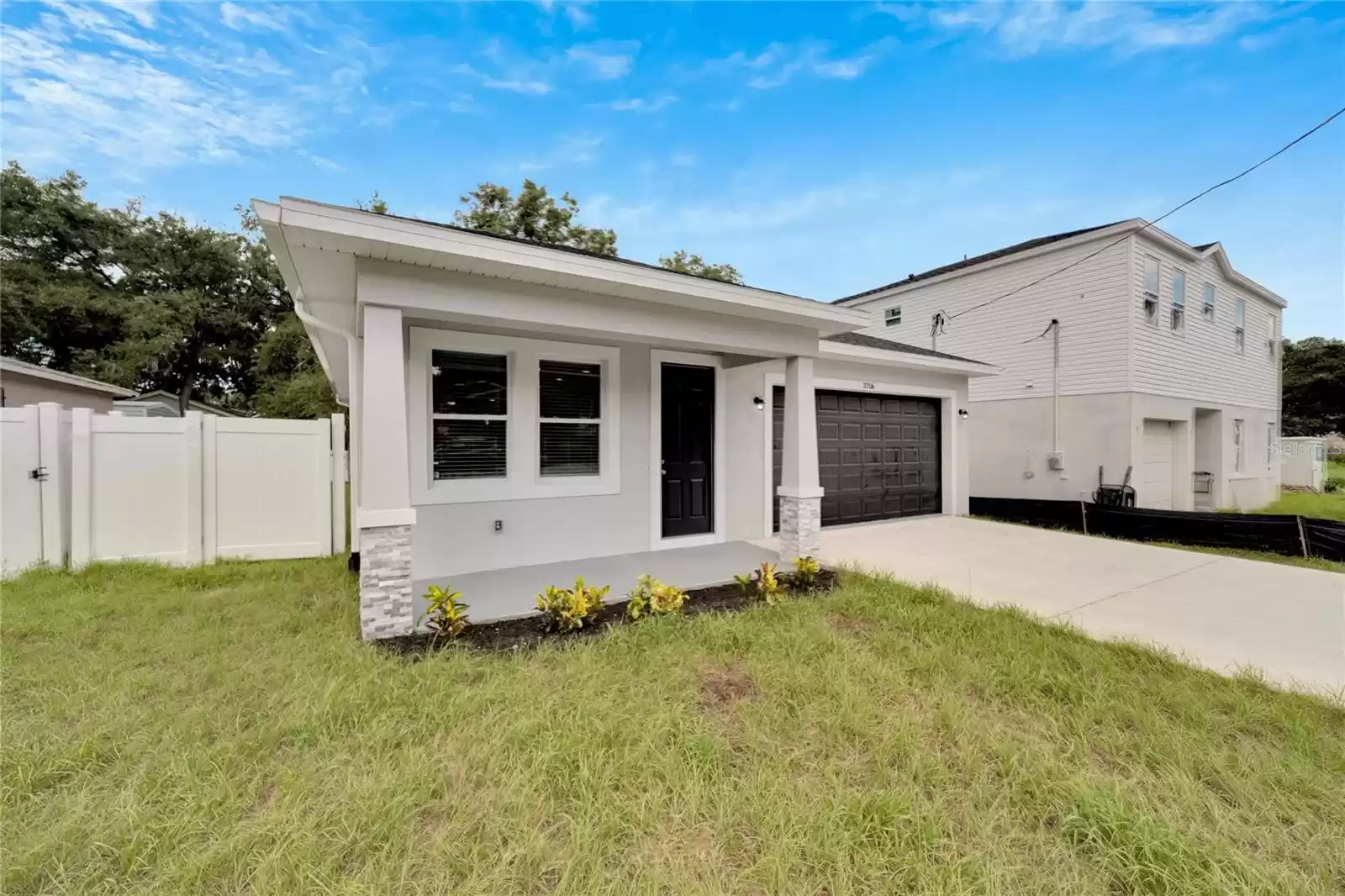 3706 WIGGINS LEAF STREET, TAMPA, Florida 33619, 3 Bedrooms Bedrooms, ,2 BathroomsBathrooms,Residential,For Sale,WIGGINS LEAF,MFRT3512568