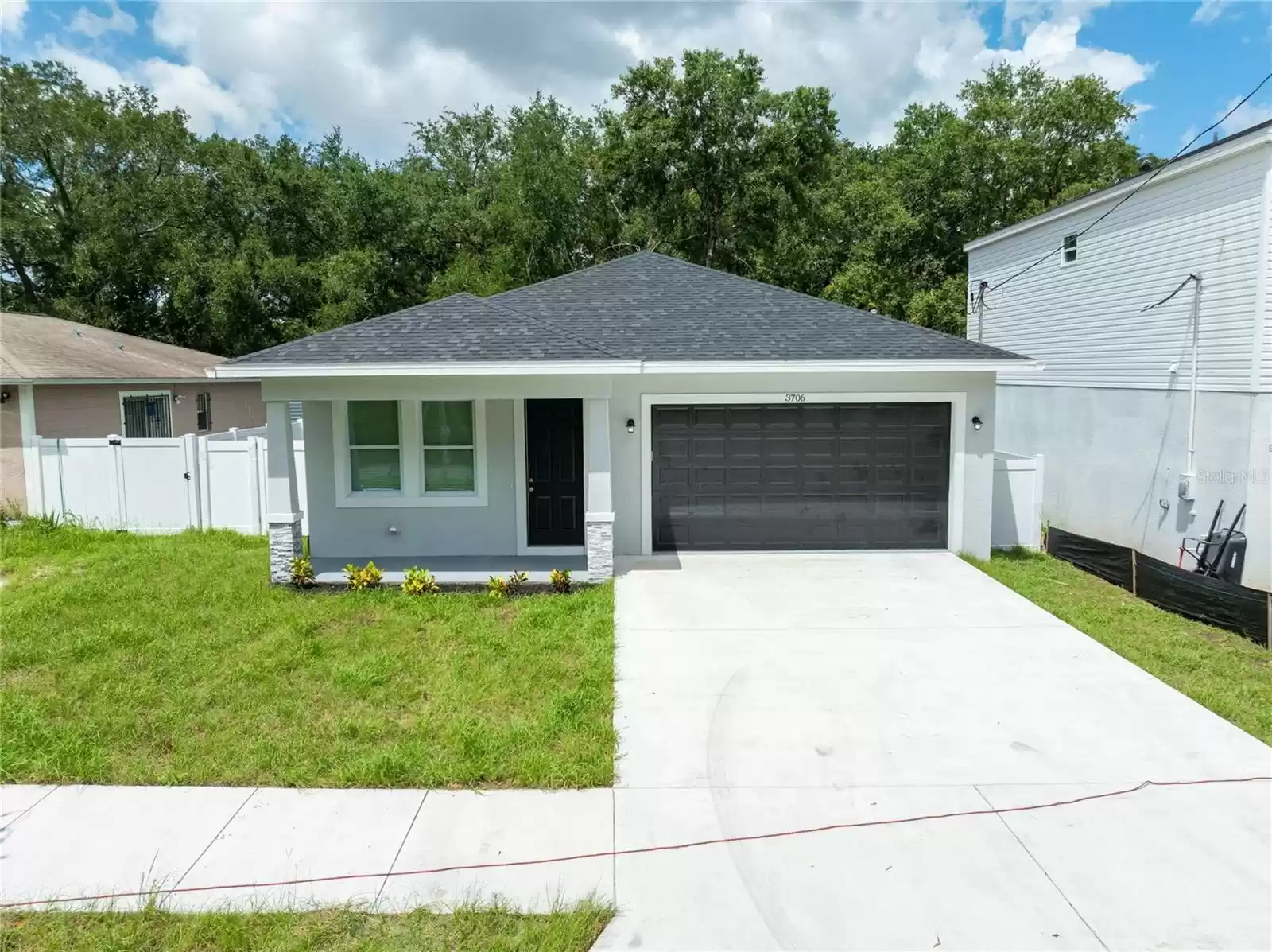 3706 WIGGINS LEAF STREET, TAMPA, Florida 33619, 3 Bedrooms Bedrooms, ,2 BathroomsBathrooms,Residential,For Sale,WIGGINS LEAF,MFRT3512568