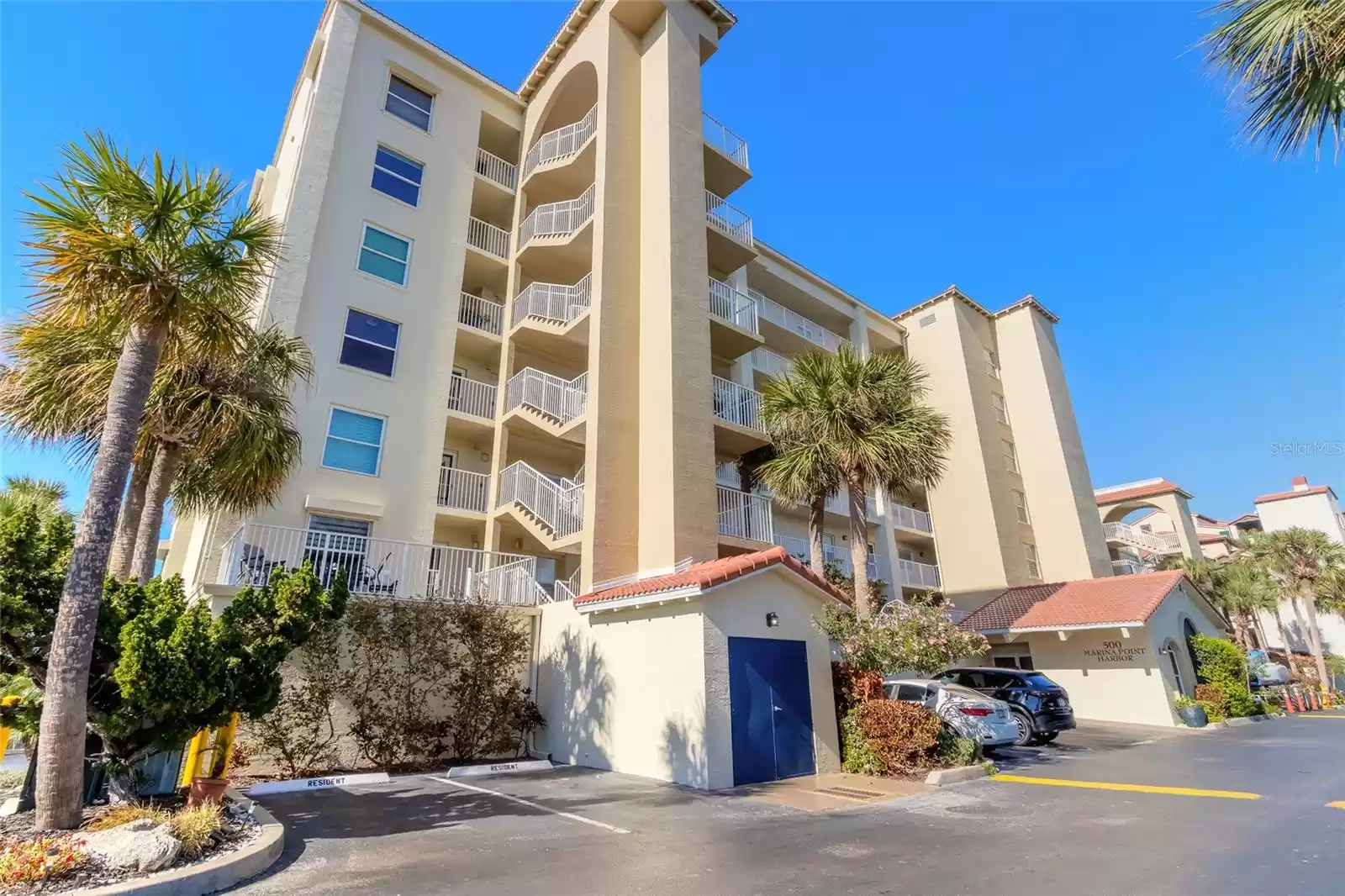 546 MARINA POINT DRIVE, DAYTONA BEACH, Florida 32114, 2 Bedrooms Bedrooms, ,2 BathroomsBathrooms,Residential,For Sale,MARINA POINT,MFRNS1080994