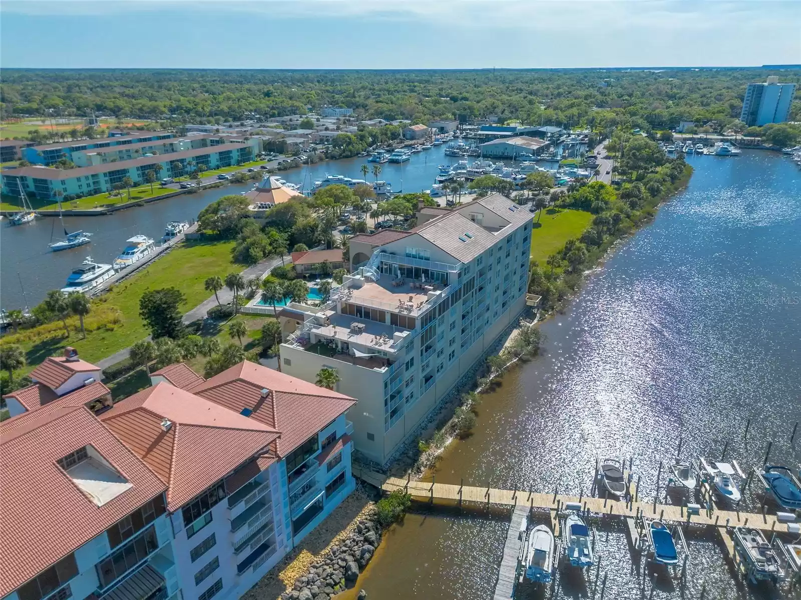 546 MARINA POINT DRIVE, DAYTONA BEACH, Florida 32114, 2 Bedrooms Bedrooms, ,2 BathroomsBathrooms,Residential,For Sale,MARINA POINT,MFRNS1080994