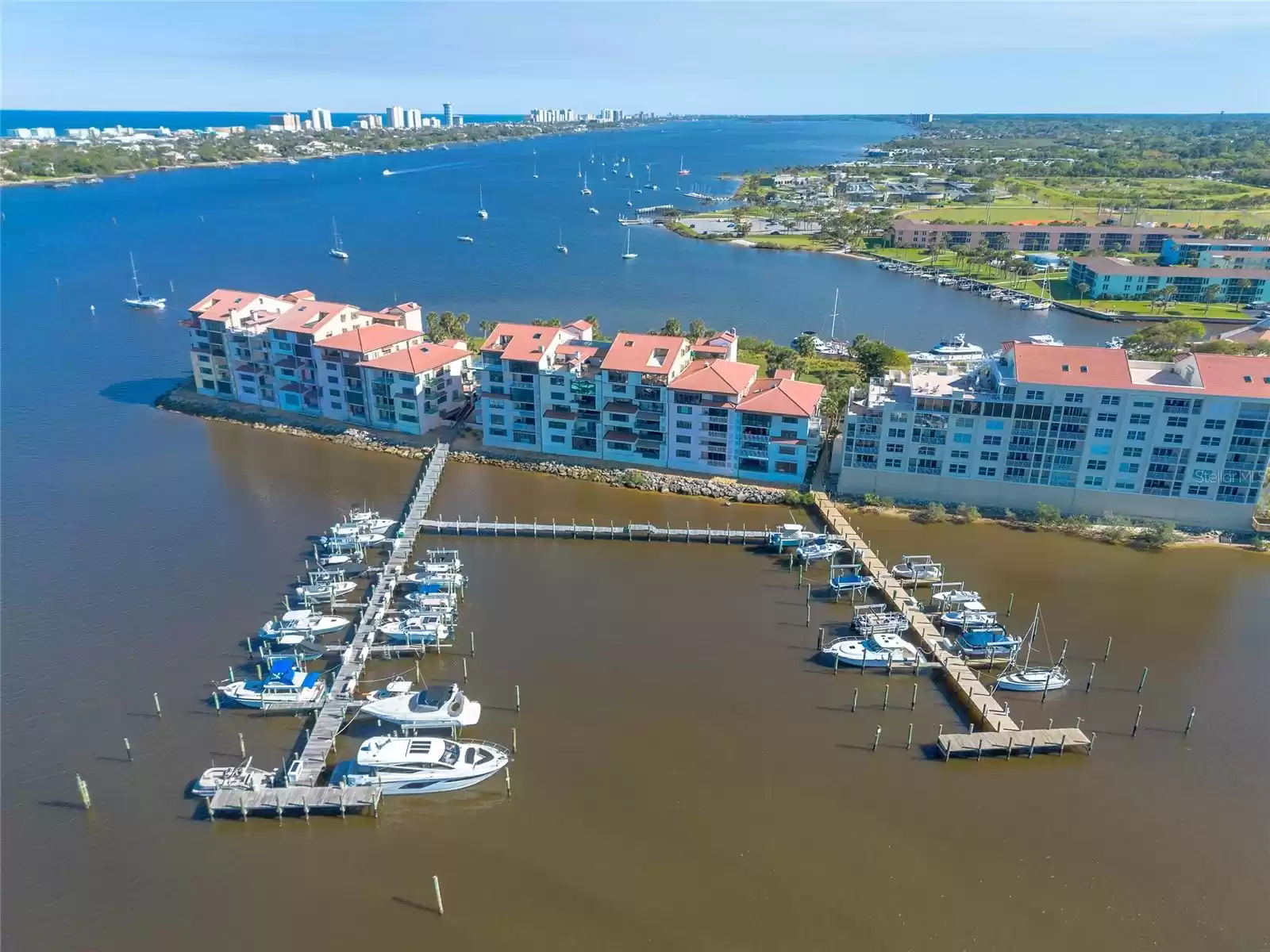 546 MARINA POINT DRIVE, DAYTONA BEACH, Florida 32114, 2 Bedrooms Bedrooms, ,2 BathroomsBathrooms,Residential,For Sale,MARINA POINT,MFRNS1080994