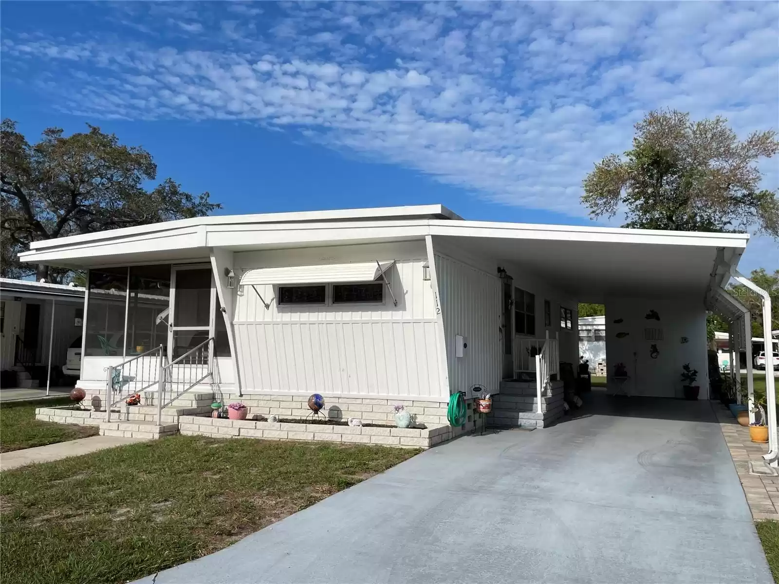 2331 BELLEAIR ROAD, CLEARWATER, Florida 33764, 2 Bedrooms Bedrooms, ,1 BathroomBathrooms,Residential,For Sale,BELLEAIR,MFRU8235537