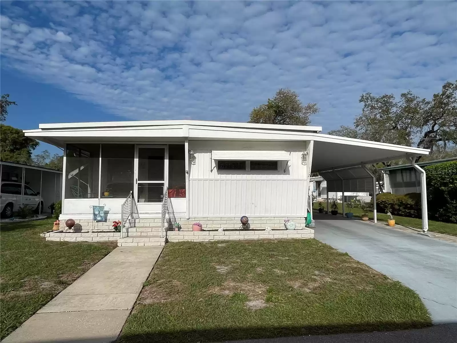 2331 BELLEAIR ROAD, CLEARWATER, Florida 33764, 2 Bedrooms Bedrooms, ,1 BathroomBathrooms,Residential,For Sale,BELLEAIR,MFRU8235537