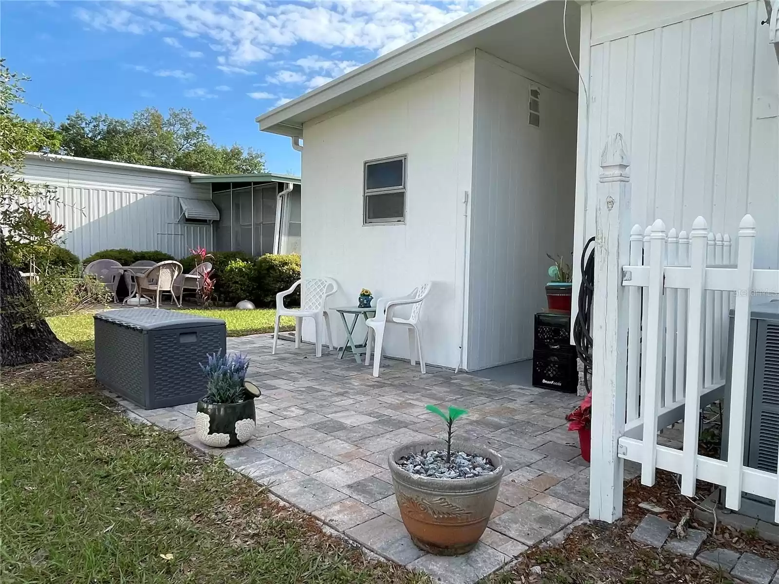 2331 BELLEAIR ROAD, CLEARWATER, Florida 33764, 2 Bedrooms Bedrooms, ,1 BathroomBathrooms,Residential,For Sale,BELLEAIR,MFRU8235537