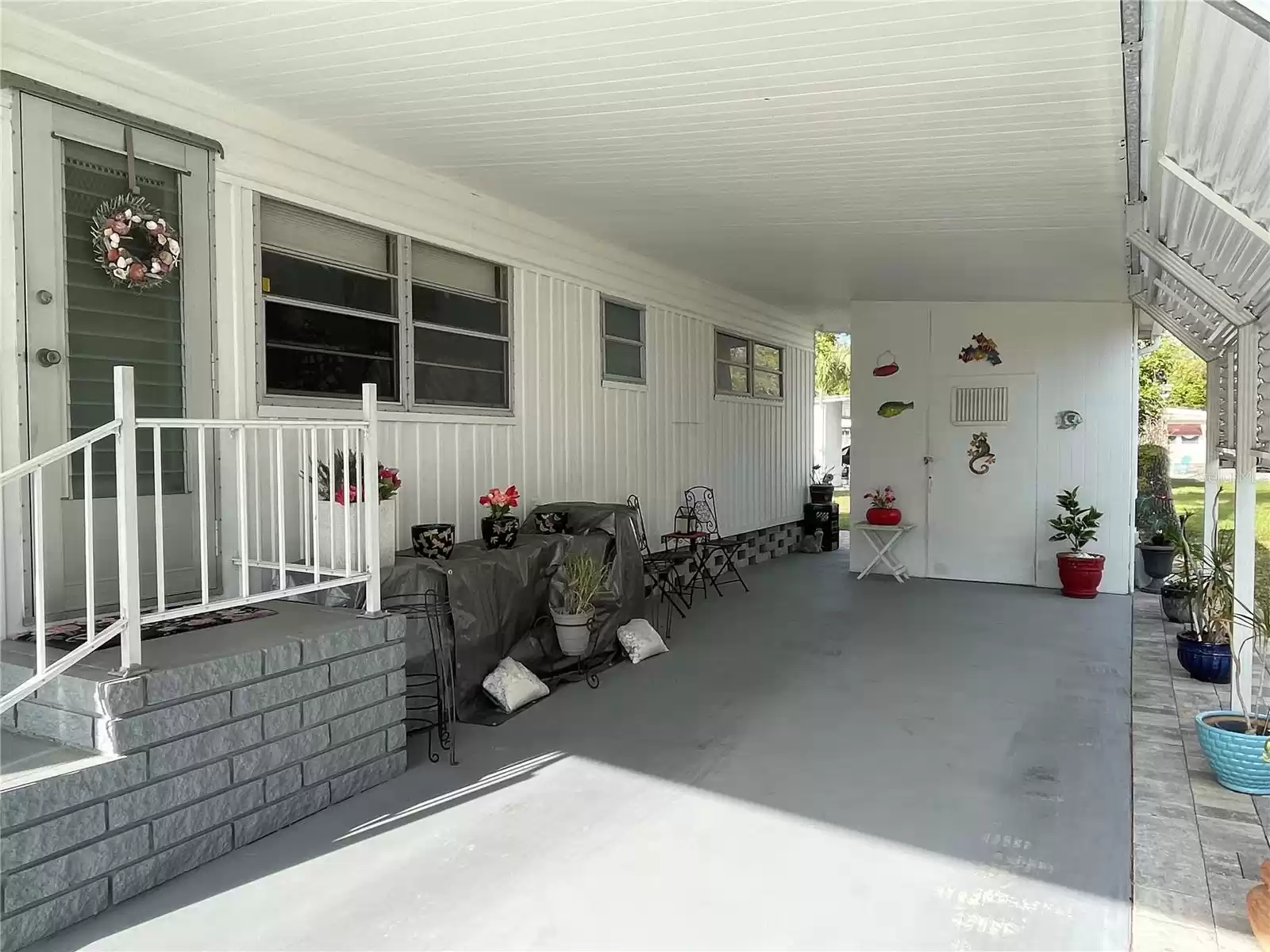 2331 BELLEAIR ROAD, CLEARWATER, Florida 33764, 2 Bedrooms Bedrooms, ,1 BathroomBathrooms,Residential,For Sale,BELLEAIR,MFRU8235537