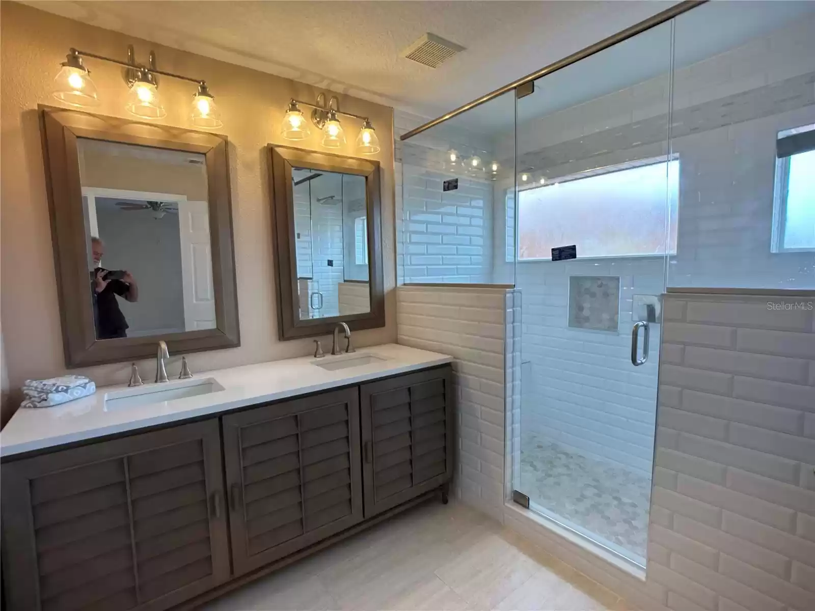 New renovated master bathroom!