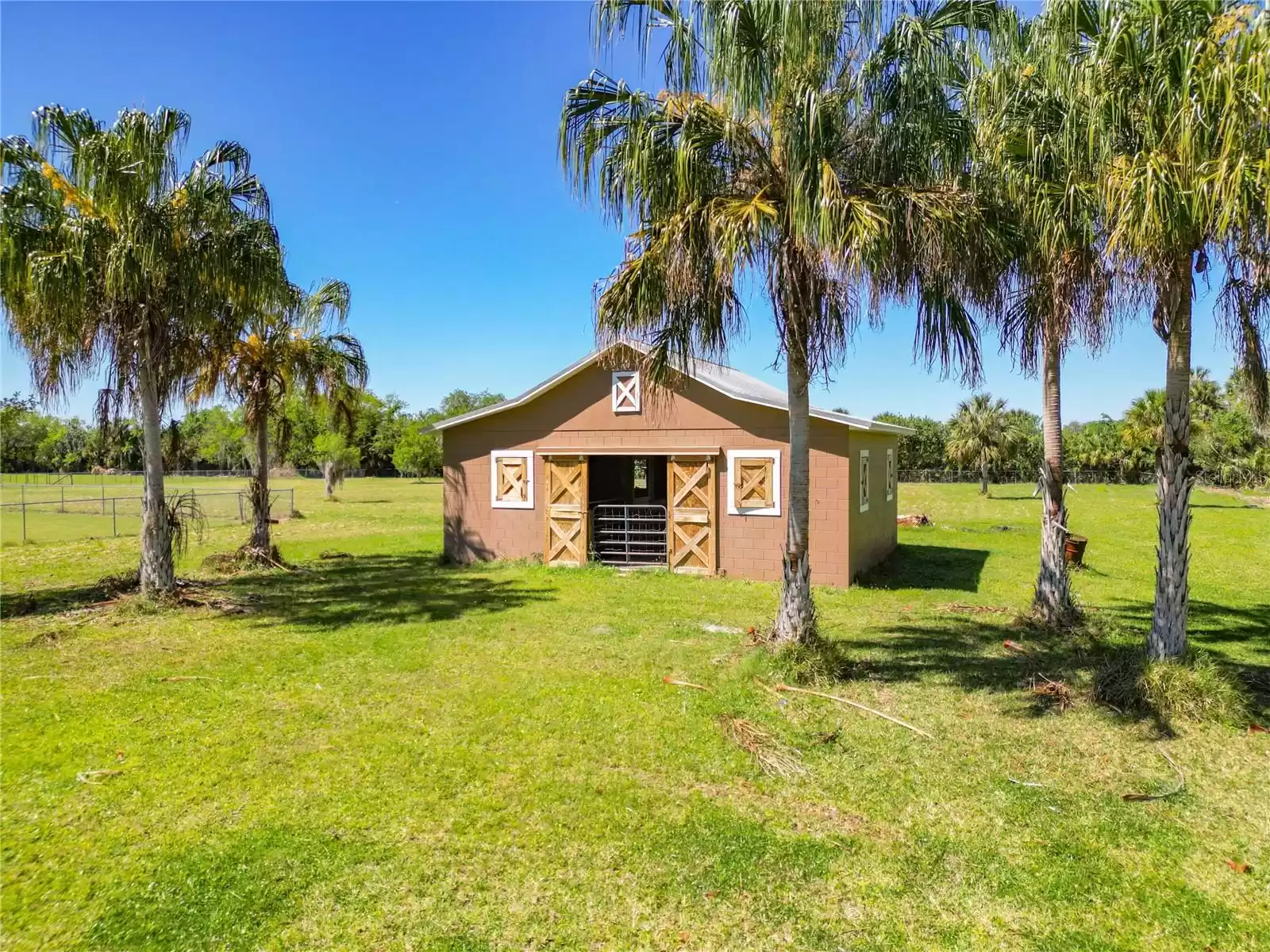 2150 STONE STREET, OVIEDO, Florida 32765, 5 Bedrooms Bedrooms, ,3 BathroomsBathrooms,Residential,For Sale,STONE,MFRO6189537