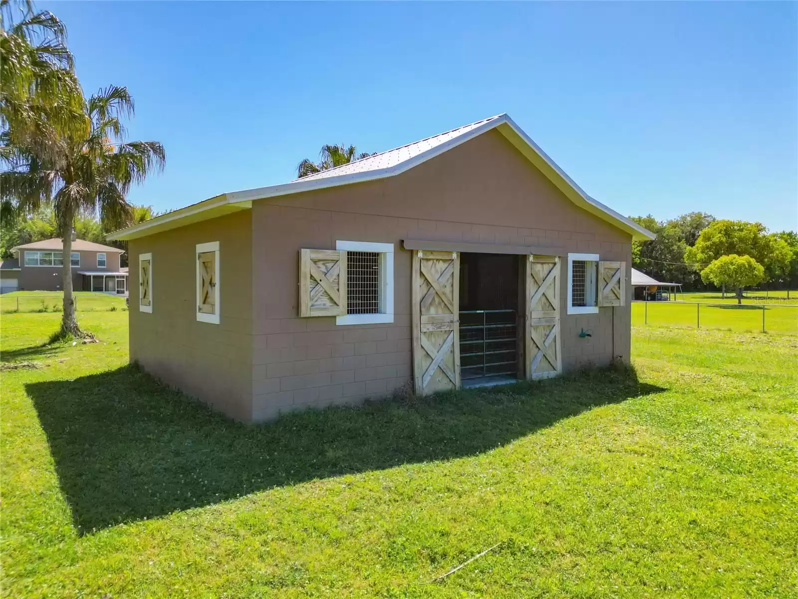 2150 STONE STREET, OVIEDO, Florida 32765, 5 Bedrooms Bedrooms, ,3 BathroomsBathrooms,Residential,For Sale,STONE,MFRO6189537