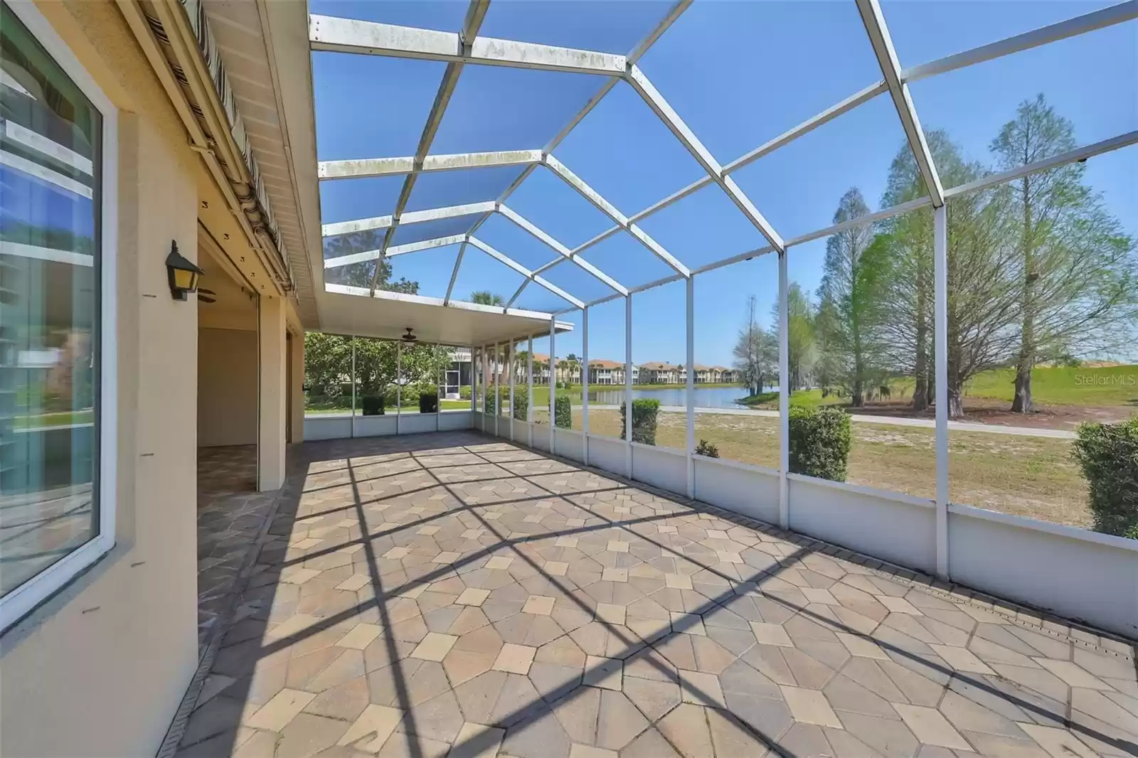 1504 EMERALD DUNES DRIVE, SUN CITY CENTER, Florida 33573, 3 Bedrooms Bedrooms, ,2 BathroomsBathrooms,Residential,For Sale,EMERALD DUNES,MFRT3513562