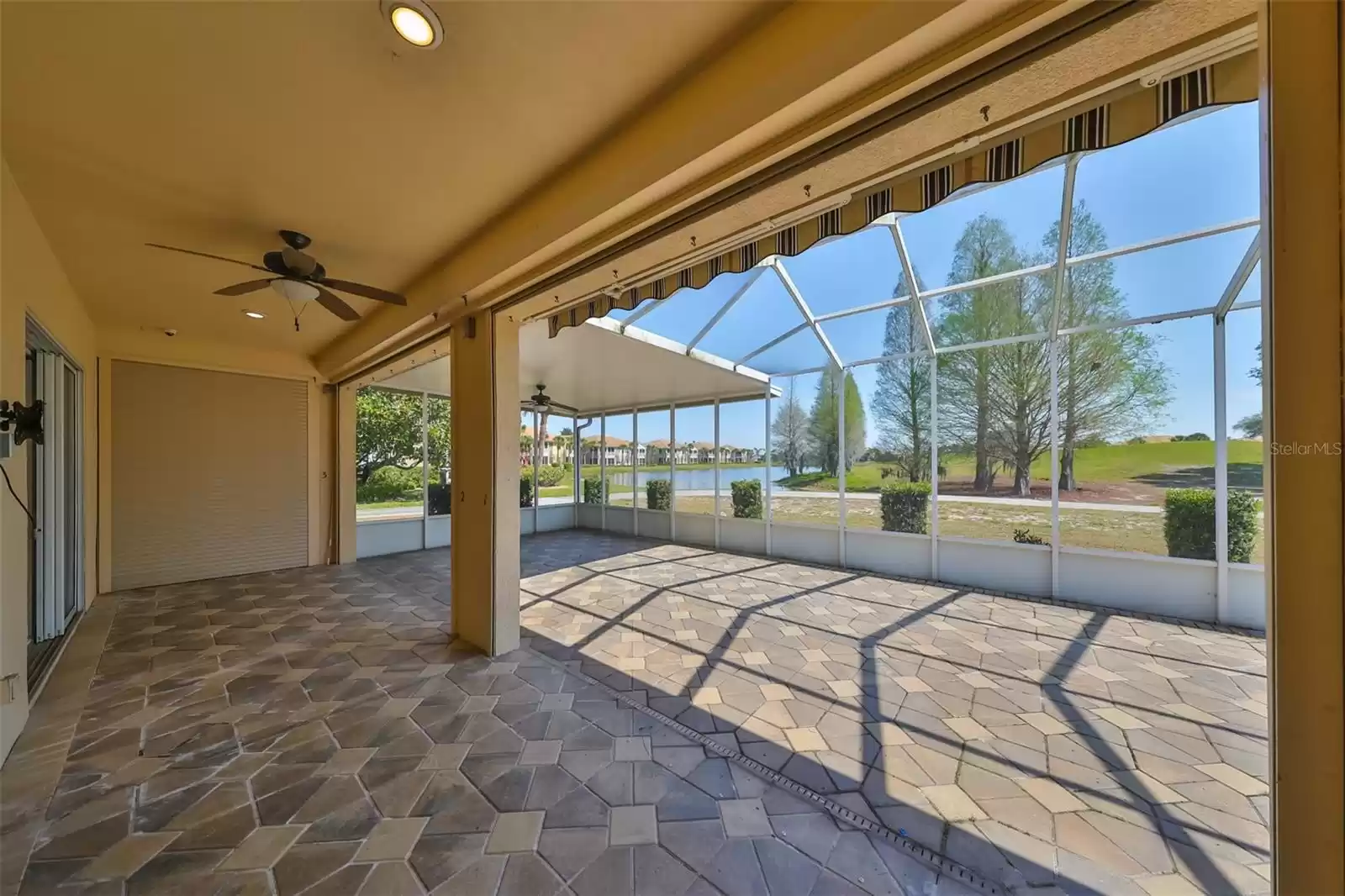 1504 EMERALD DUNES DRIVE, SUN CITY CENTER, Florida 33573, 3 Bedrooms Bedrooms, ,2 BathroomsBathrooms,Residential,For Sale,EMERALD DUNES,MFRT3513562