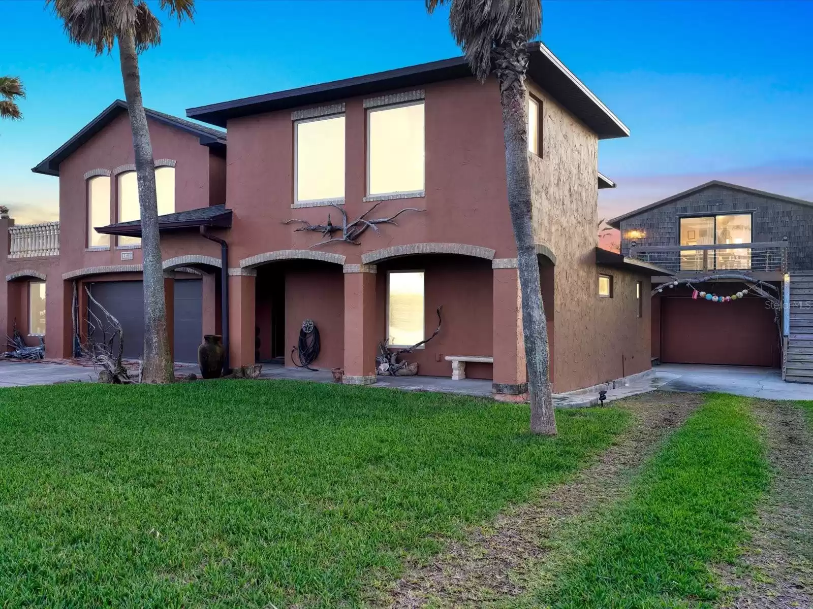 3580 OCEAN SHORE BOULEVARD, ORMOND BEACH, Florida 32176, 4 Bedrooms Bedrooms, ,3 BathroomsBathrooms,Residential,For Sale,OCEAN SHORE,MFRV4935363