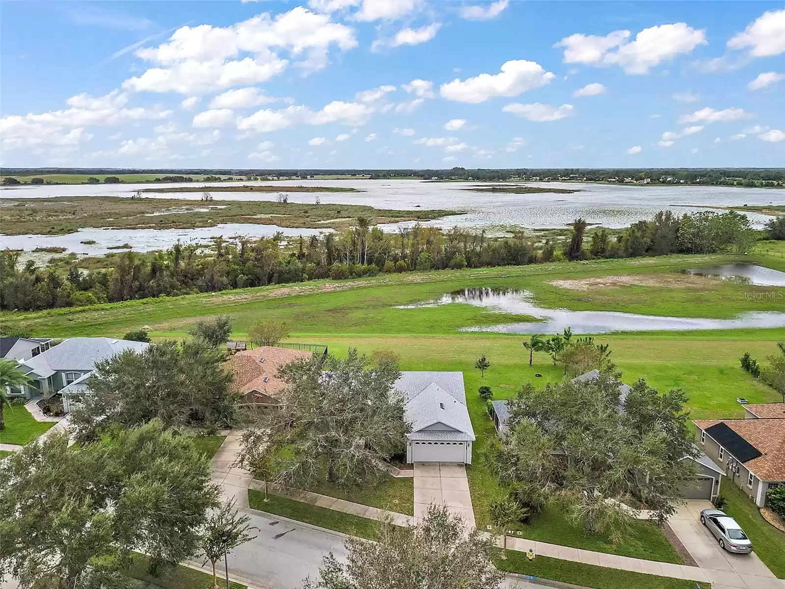 514 LAKE SUMNER DRIVE, GROVELAND, Florida 34736, 3 Bedrooms Bedrooms, ,2 BathroomsBathrooms,Residential,For Sale,LAKE SUMNER,MFRG5080006