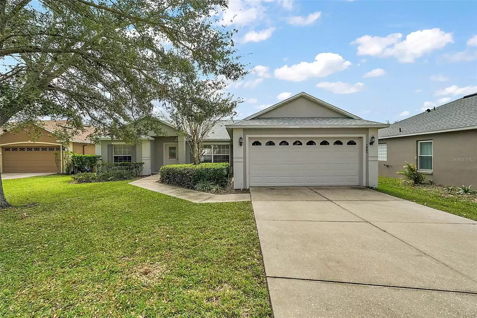 514 LAKE SUMNER DRIVE, GROVELAND, Florida 34736, 3 Bedrooms Bedrooms, ,2 BathroomsBathrooms,Residential,For Sale,LAKE SUMNER,MFRG5080006