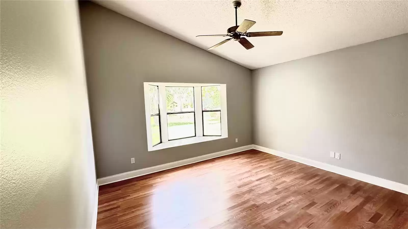 Primary Bedroom with vaulted ceiling!