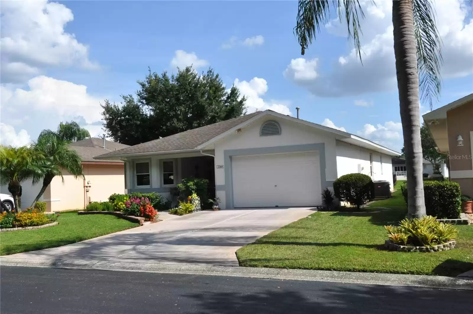 2260 SILVER LAKES DRIVE, LAKELAND, Florida 33810, 2 Bedrooms Bedrooms, ,2 BathroomsBathrooms,Residential,For Sale,SILVER LAKES,MFRL4943537