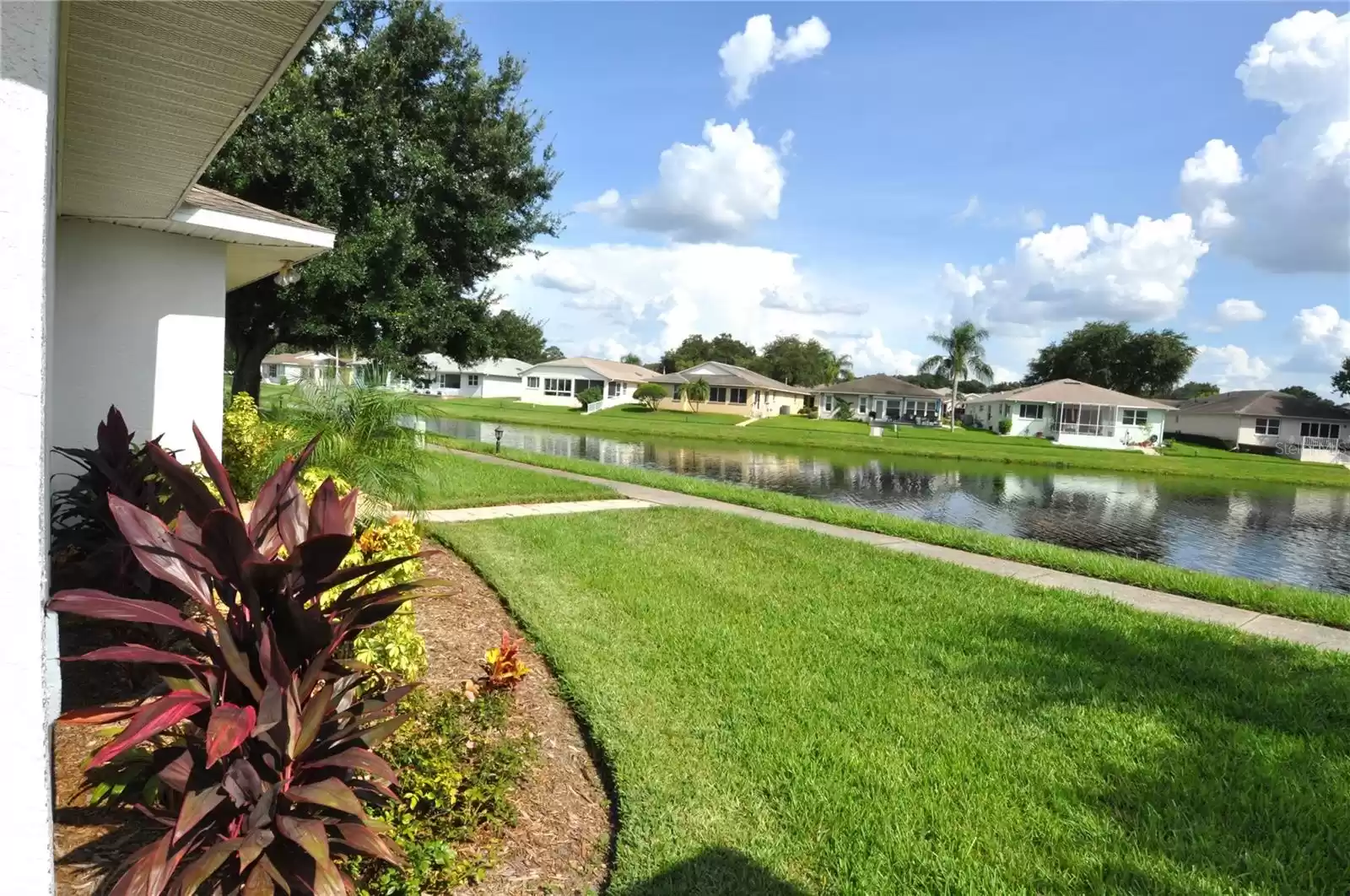 2260 SILVER LAKES DRIVE, LAKELAND, Florida 33810, 2 Bedrooms Bedrooms, ,2 BathroomsBathrooms,Residential,For Sale,SILVER LAKES,MFRL4943537