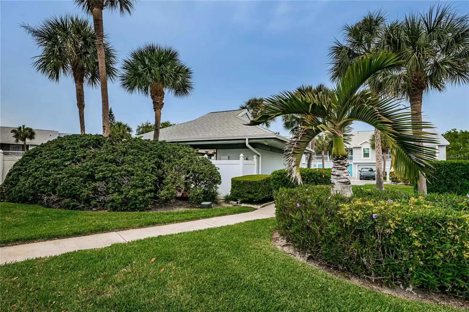 235 NAUTILUS WAY, TREASURE ISLAND, Florida 33706, 2 Bedrooms Bedrooms, ,2 BathroomsBathrooms,Residential,For Sale,NAUTILUS,MFRU8236141