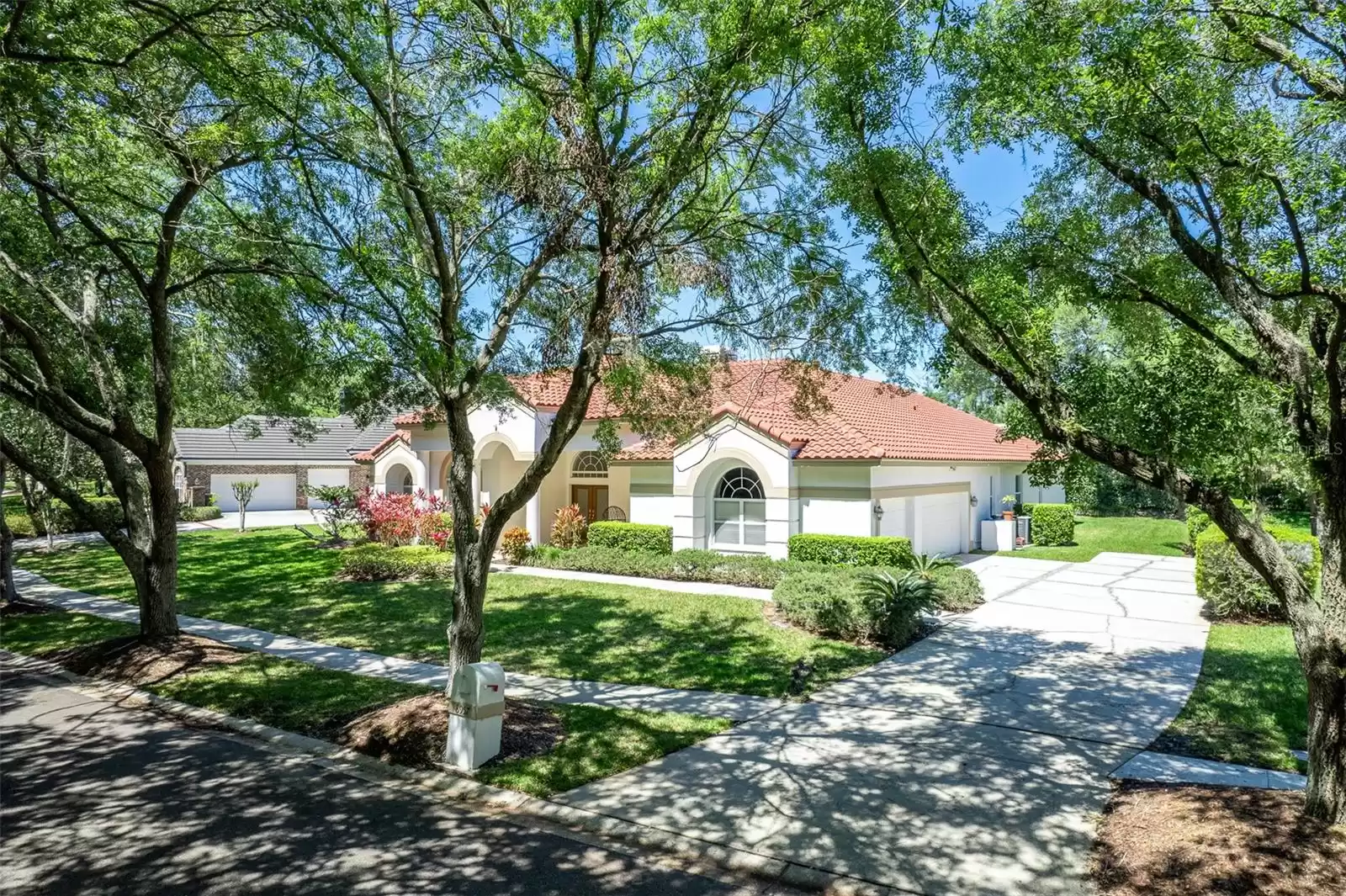 8957 MAGNOLIA CHASE CIRCLE, TAMPA, Florida 33647, 5 Bedrooms Bedrooms, ,3 BathroomsBathrooms,Residential,For Sale,MAGNOLIA CHASE,MFRU8235678