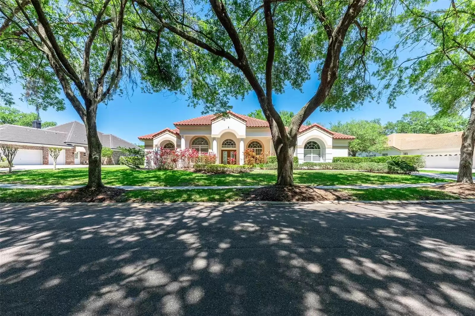 8957 MAGNOLIA CHASE CIRCLE, TAMPA, Florida 33647, 5 Bedrooms Bedrooms, ,3 BathroomsBathrooms,Residential,For Sale,MAGNOLIA CHASE,MFRU8235678