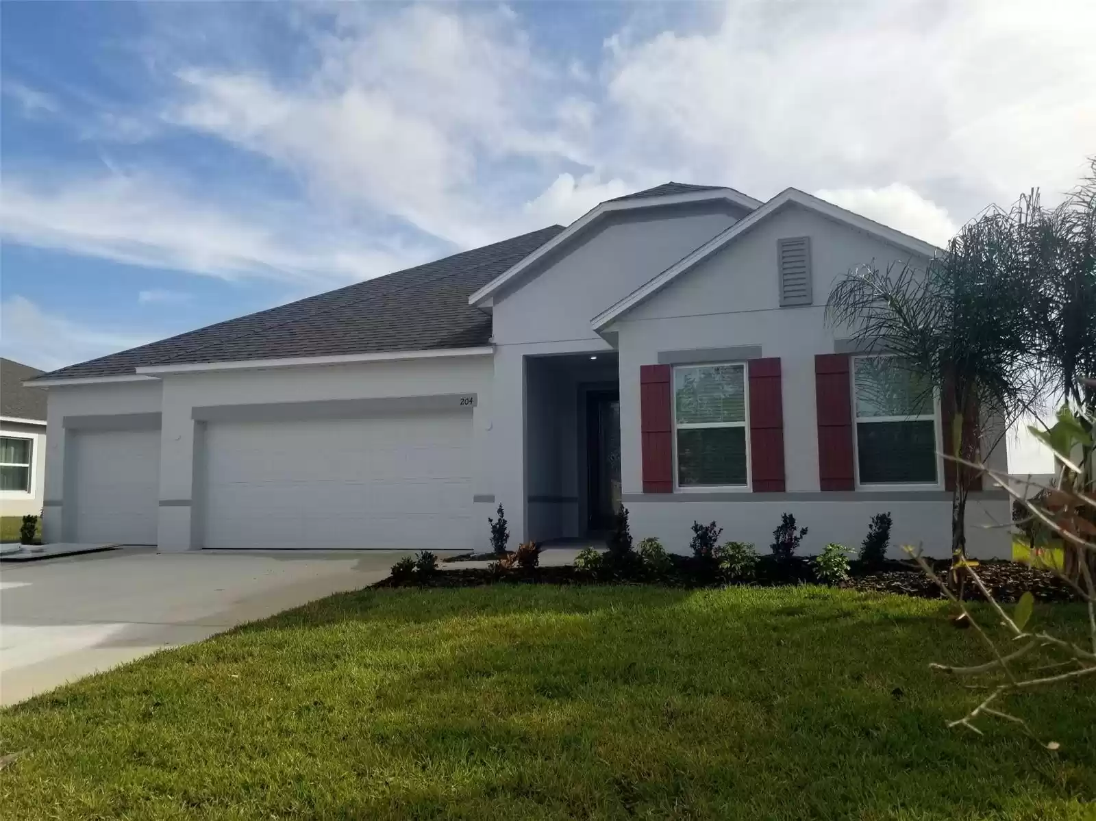 204 BARRINGTON DRIVE, HAINES CITY, Florida 33844, 4 Bedrooms Bedrooms, ,3 BathroomsBathrooms,Residential,For Sale,BARRINGTON,MFRO6191858