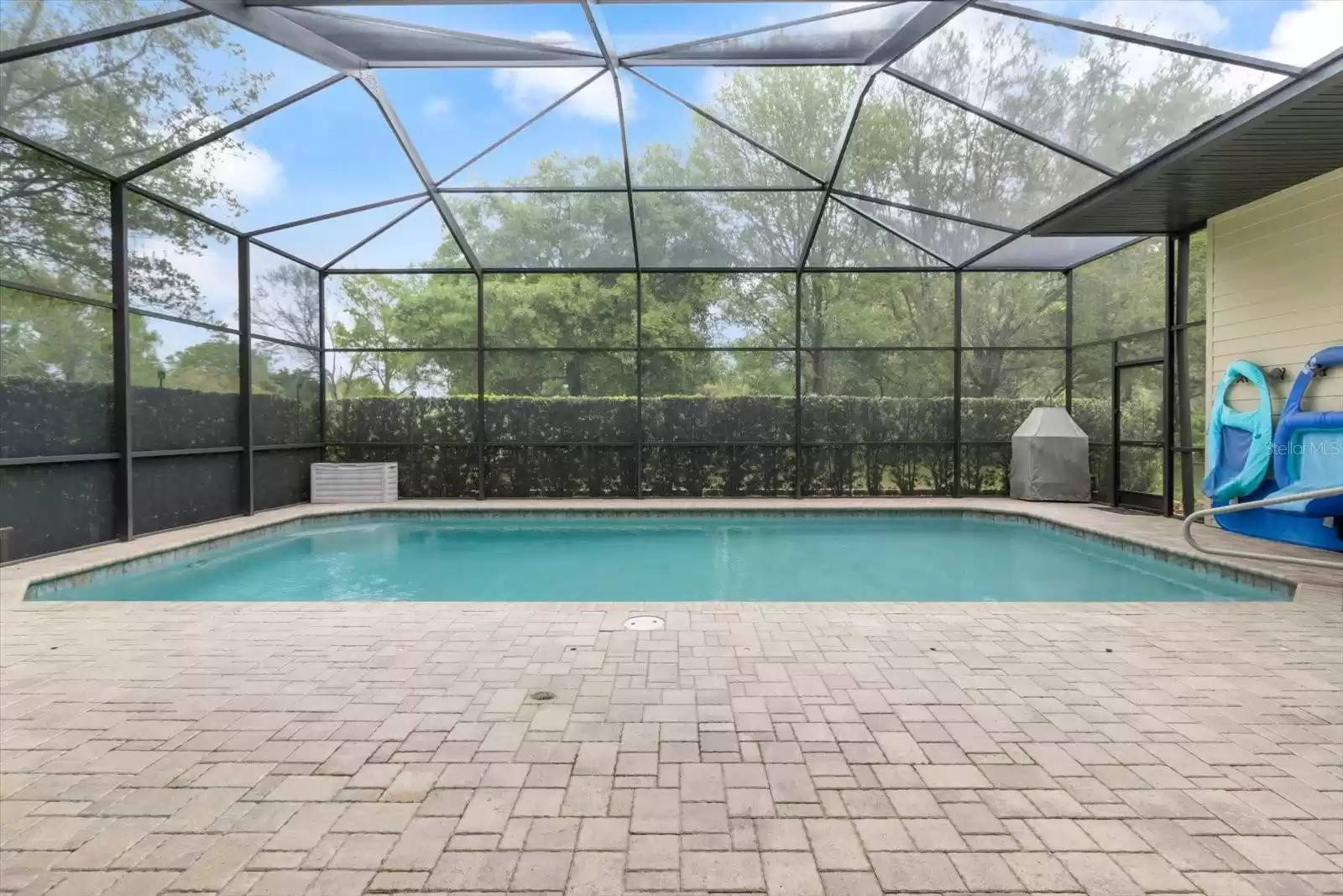 6146 WATERS WAY, WEEKI WACHEE, Florida 34607, 4 Bedrooms Bedrooms, ,3 BathroomsBathrooms,Residential,For Sale,WATERS,MFRO6190181